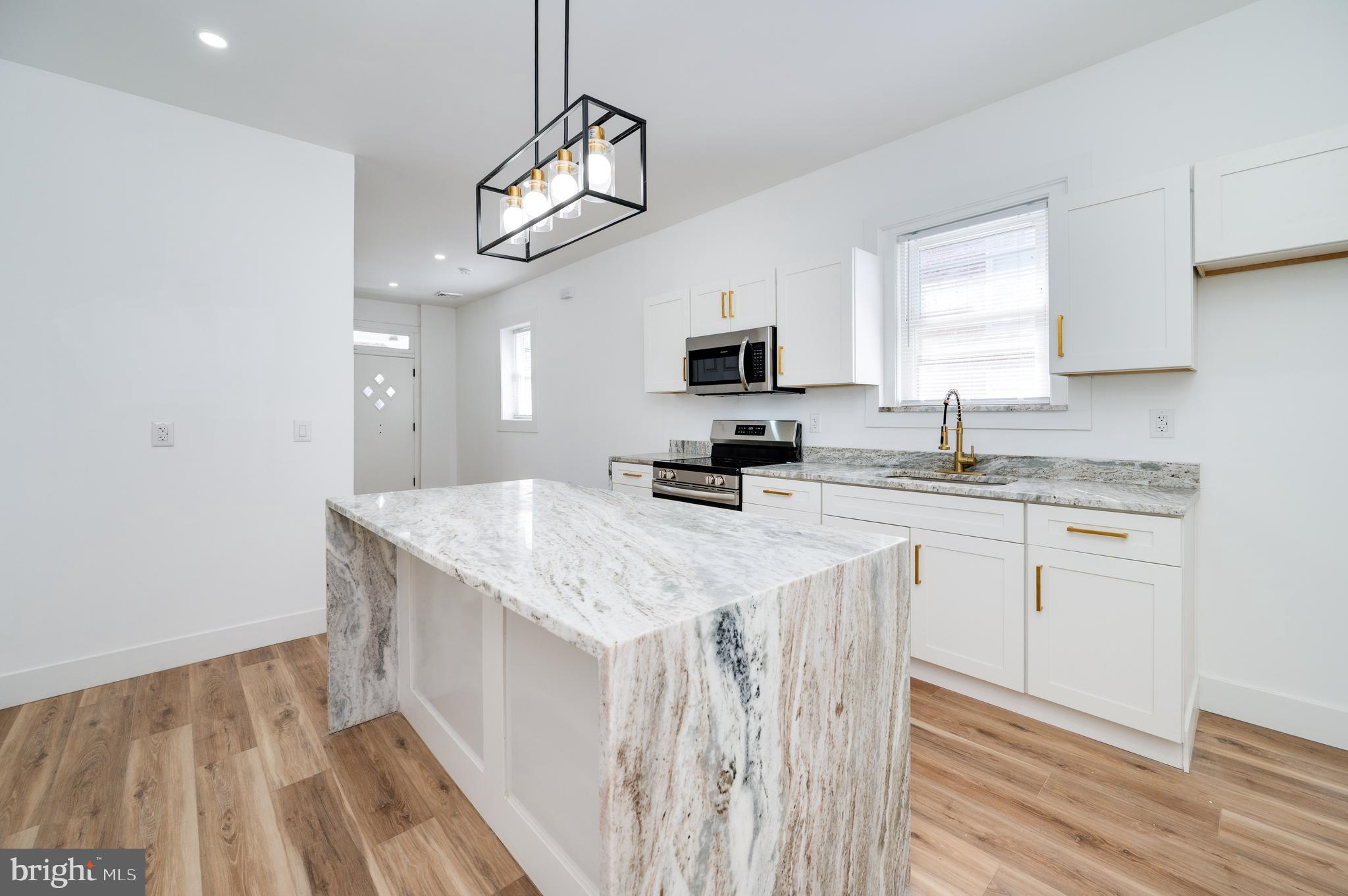 SHILLINGTON - Residential