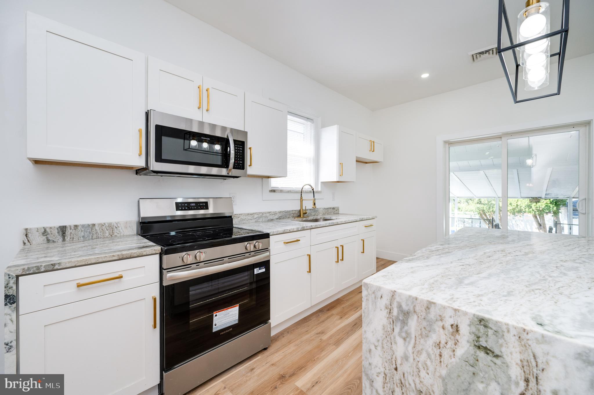 SHILLINGTON - Residential