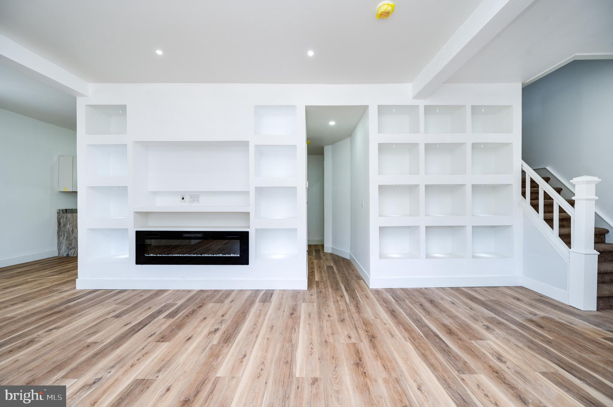 SHILLINGTON - Residential