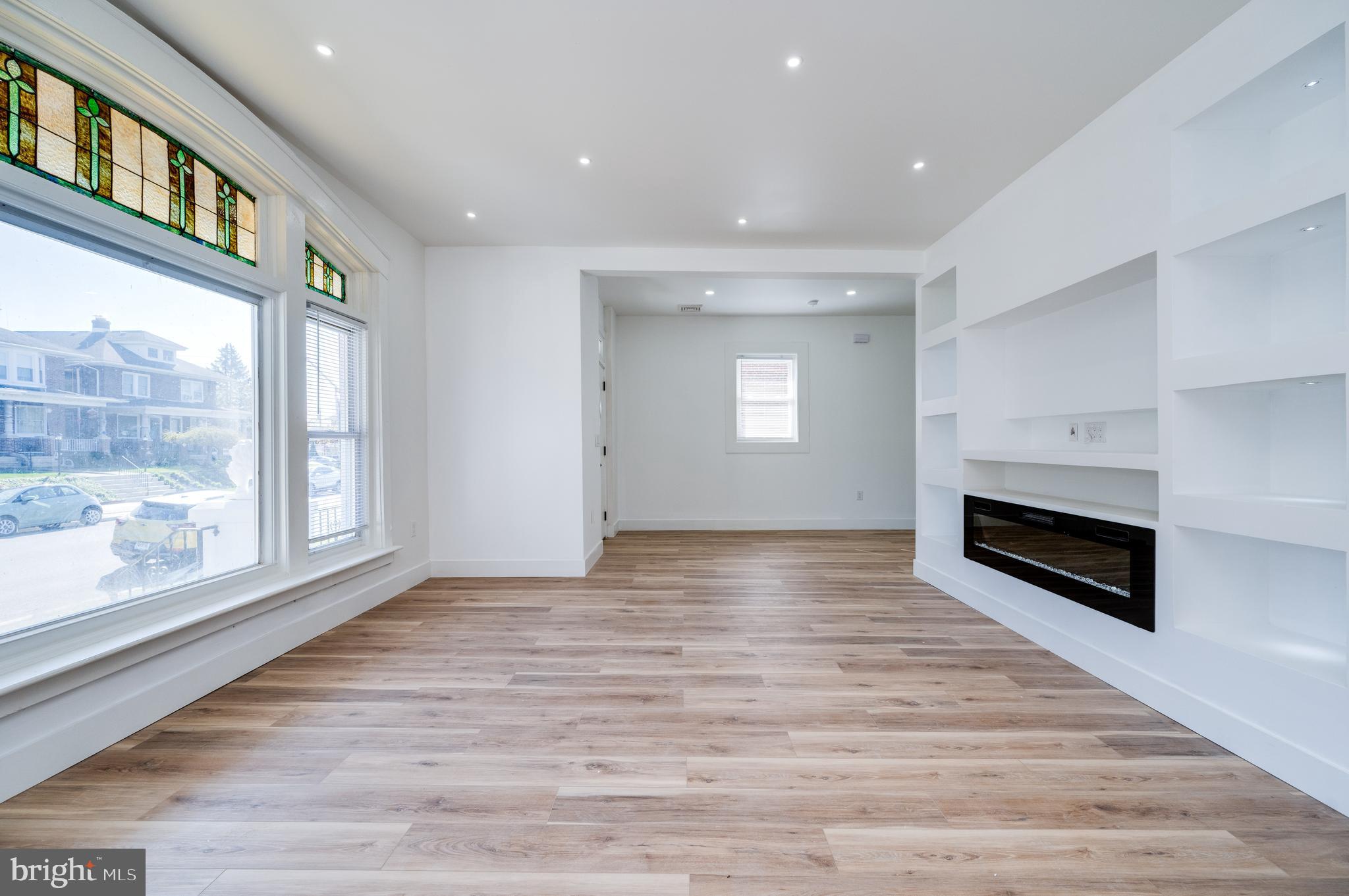 SHILLINGTON - Residential