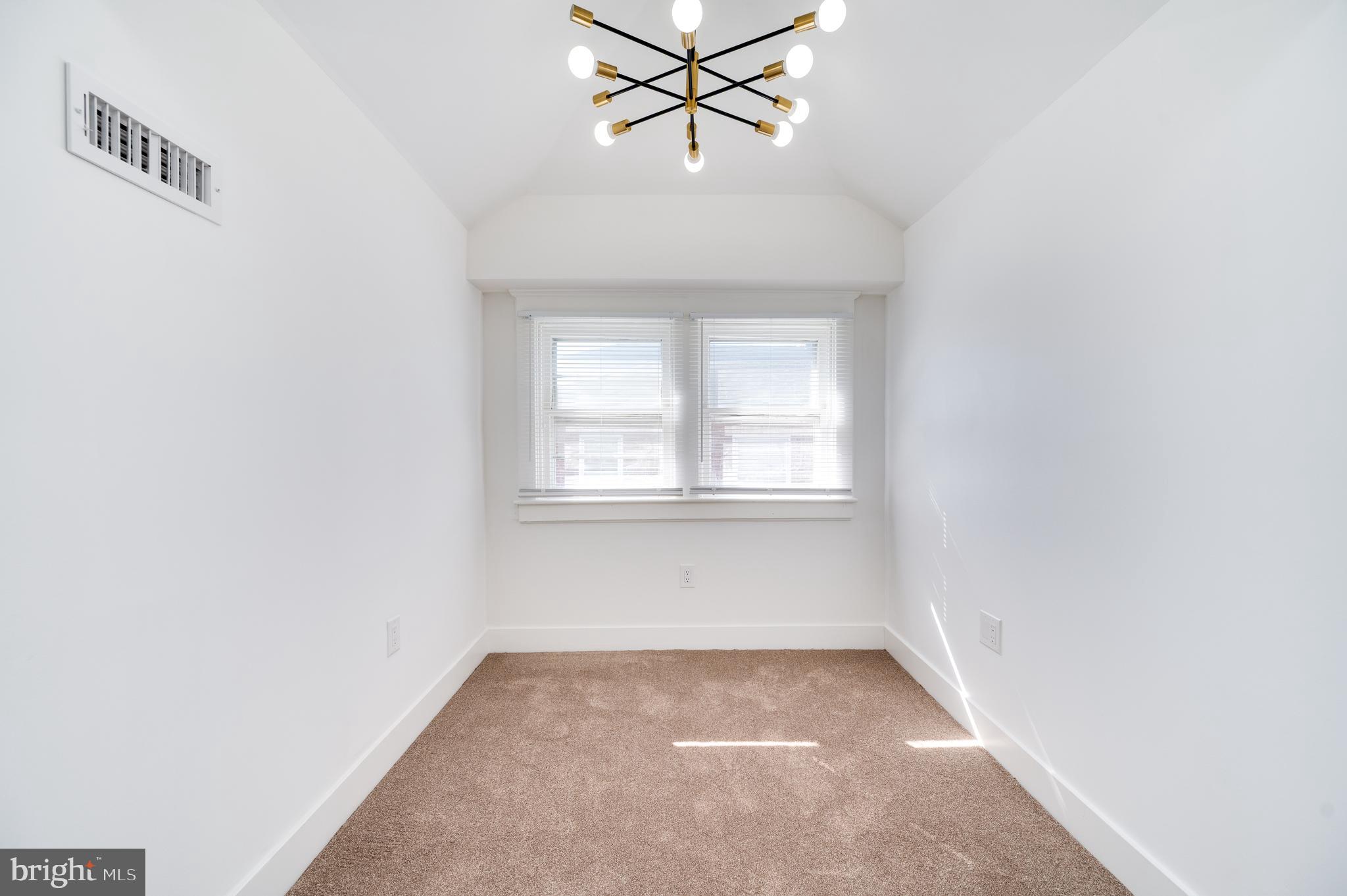 SHILLINGTON - Residential