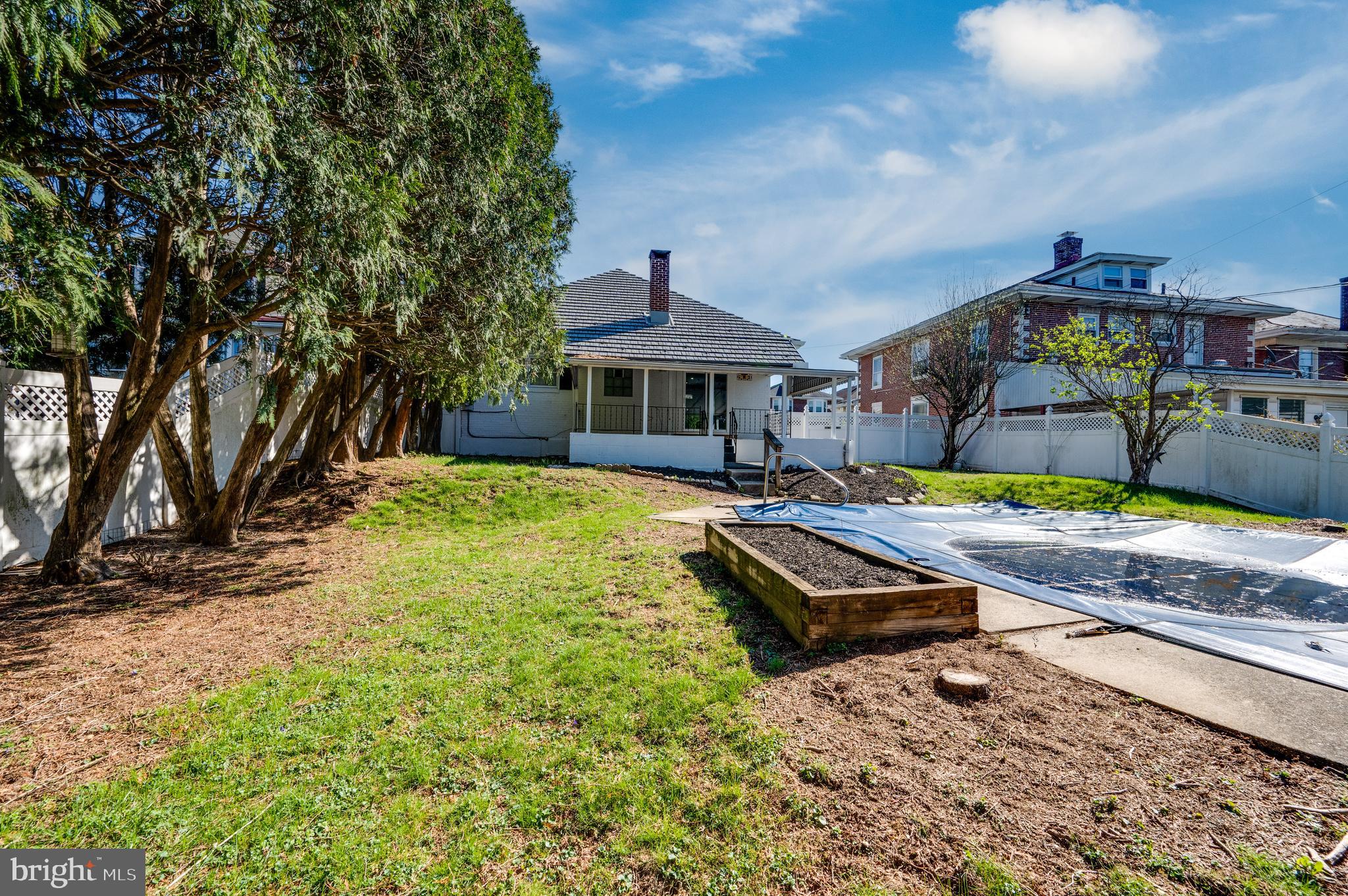 SHILLINGTON - Residential