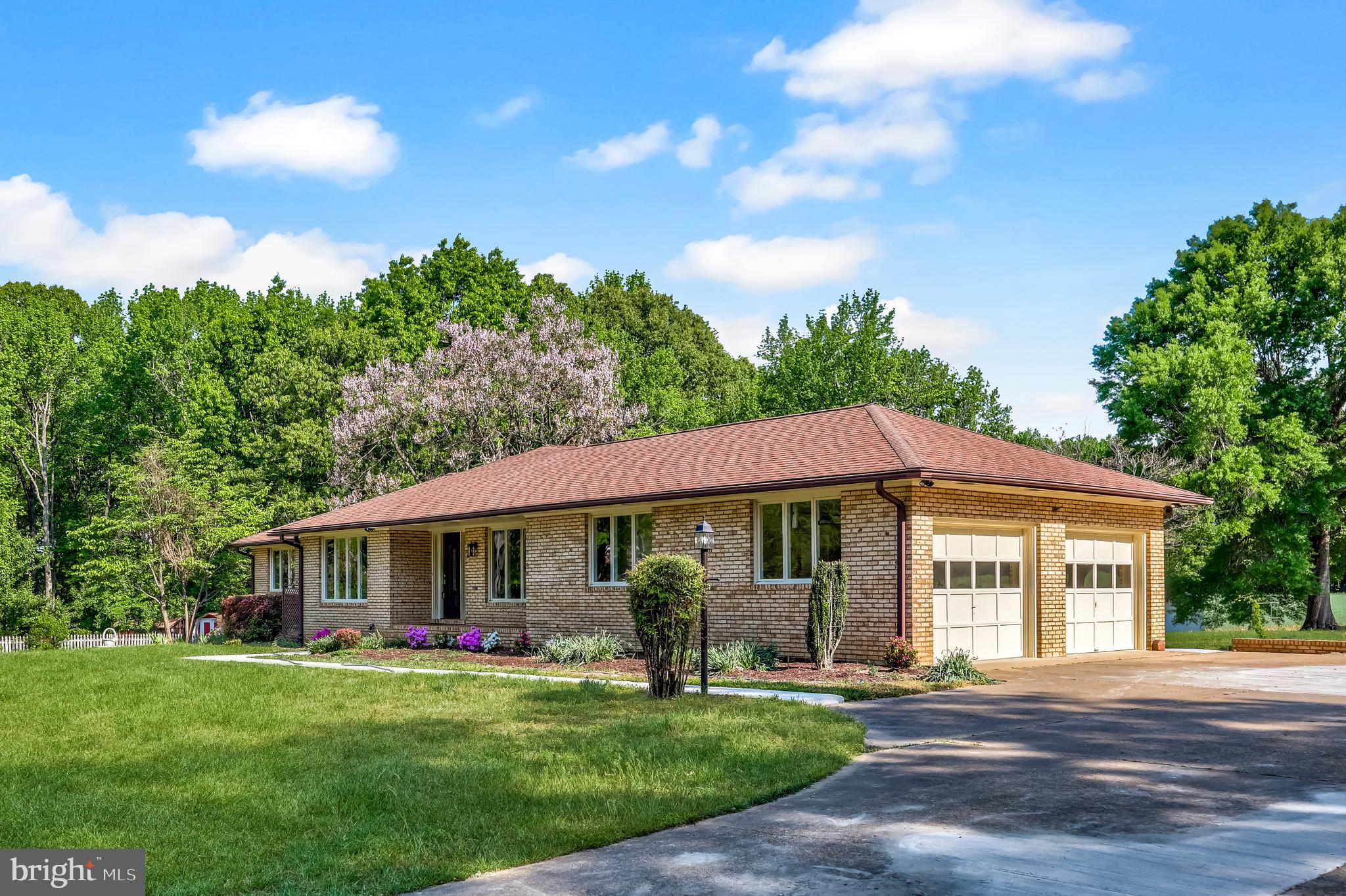 31 LITTLE CREEK LANE