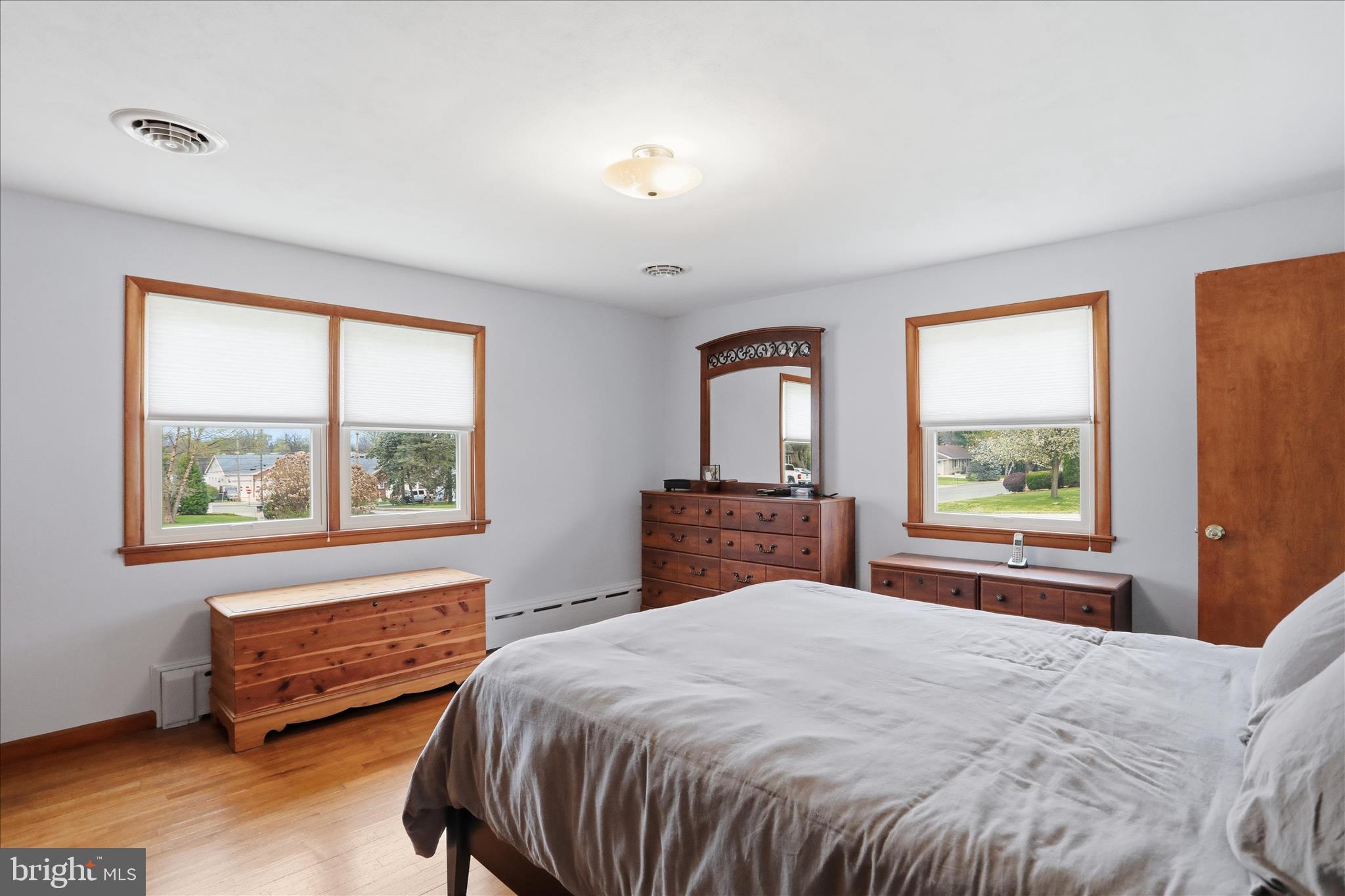 HOLLAR HEIGHTS - Residential