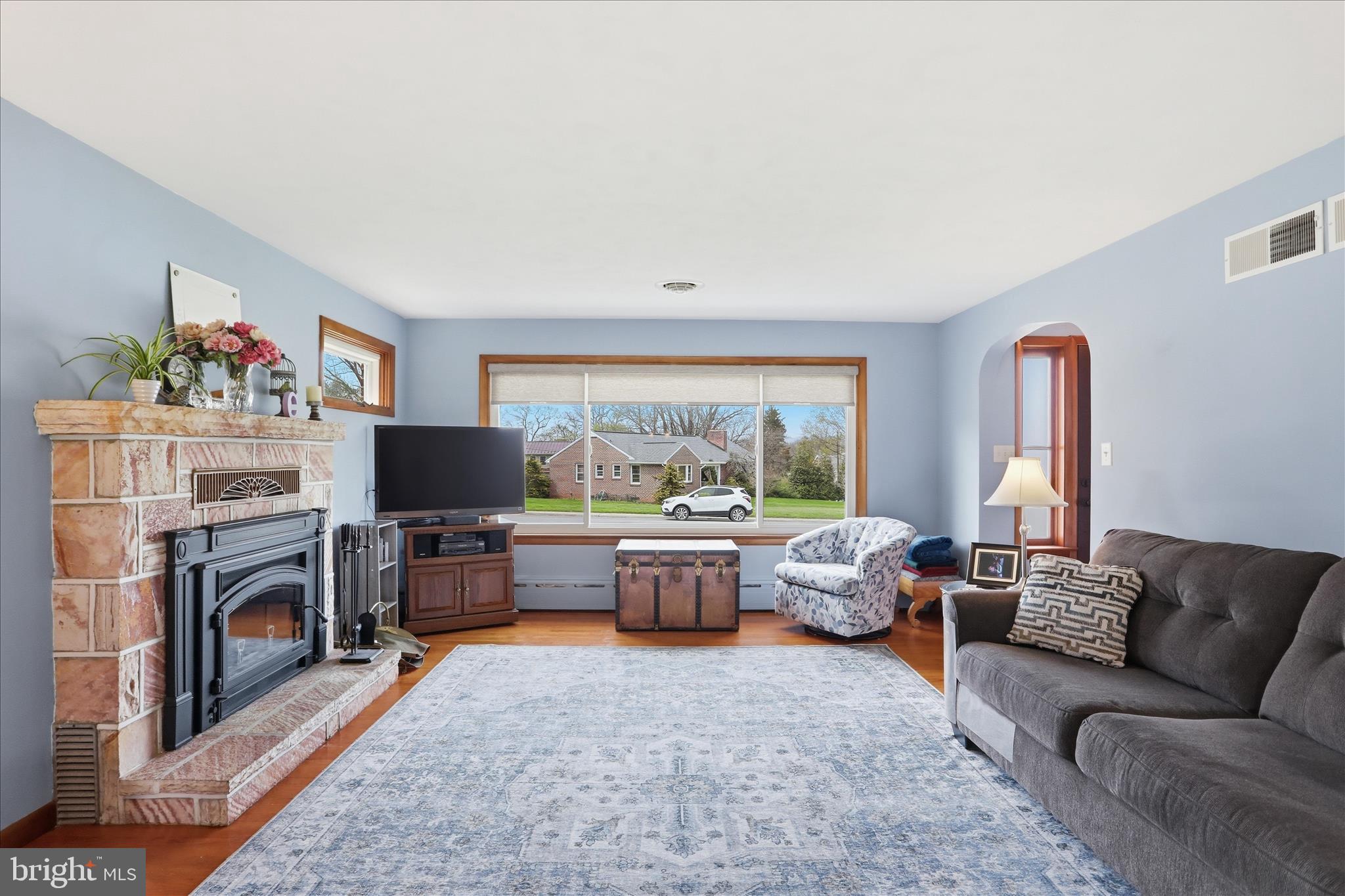 HOLLAR HEIGHTS - Residential