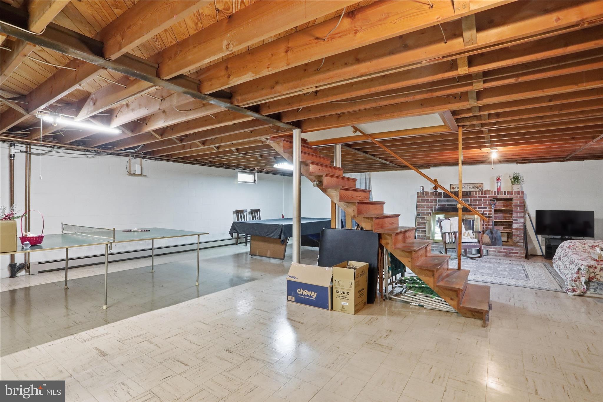 HOLLAR HEIGHTS - Residential