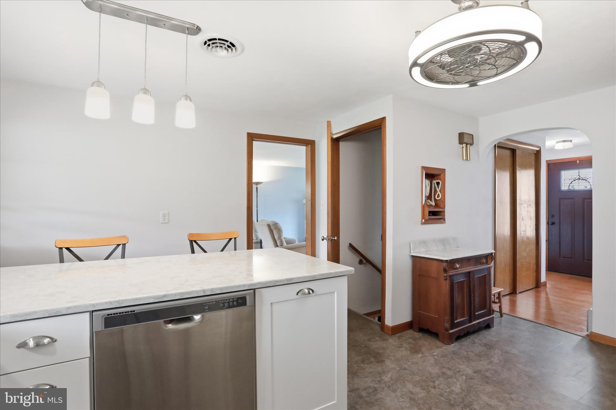 HOLLAR HEIGHTS - Residential