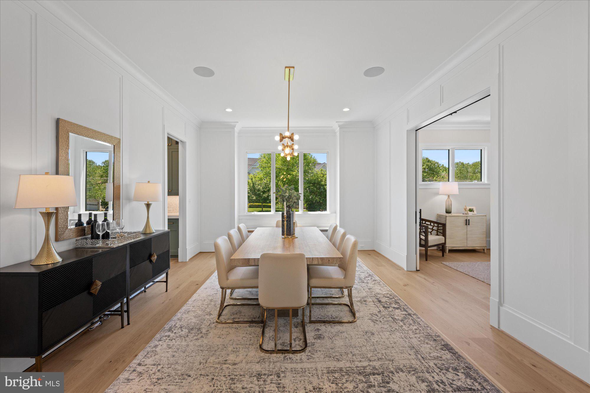 CHURCHILL - Residential