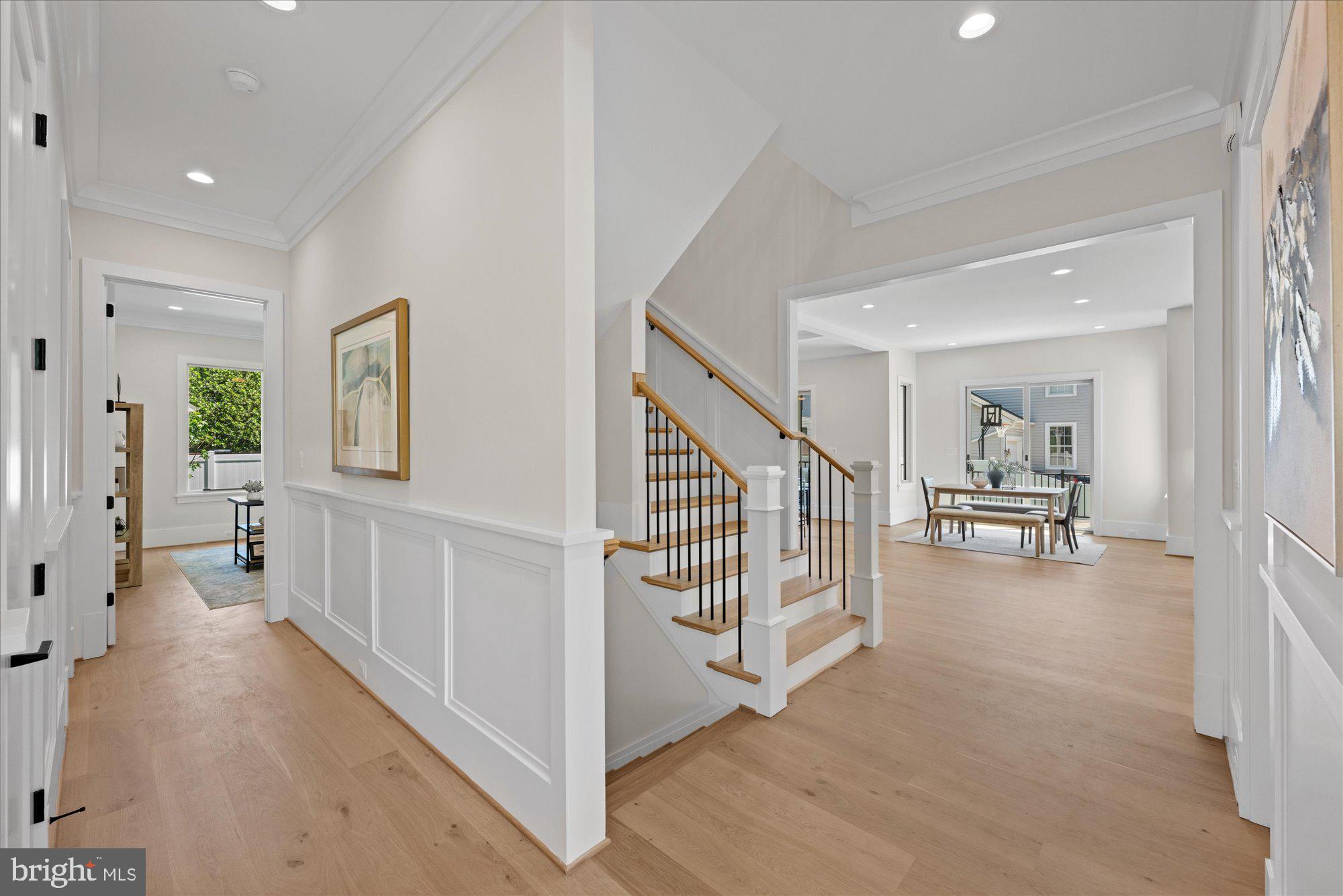 CHURCHILL - Residential