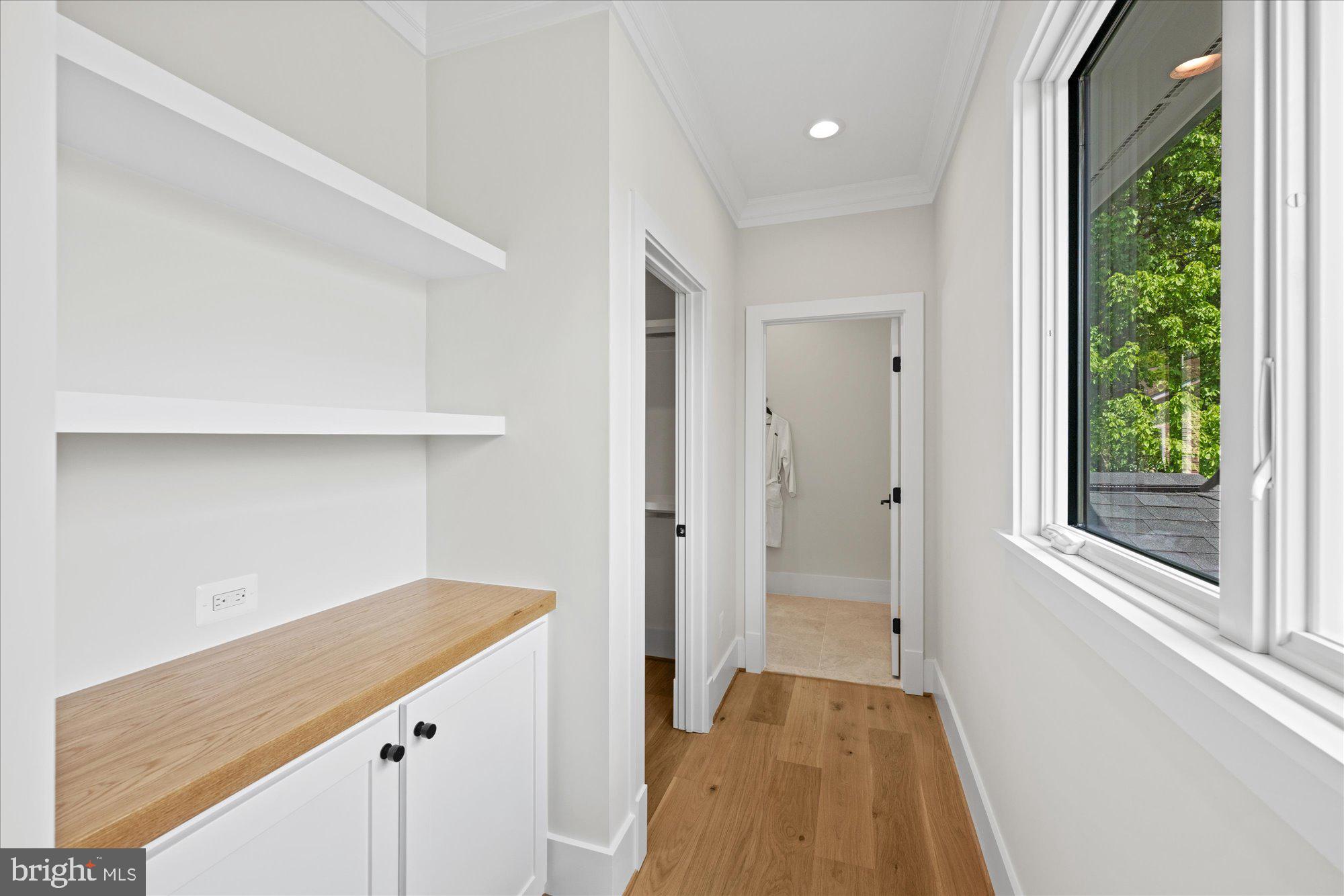 CHURCHILL - Residential