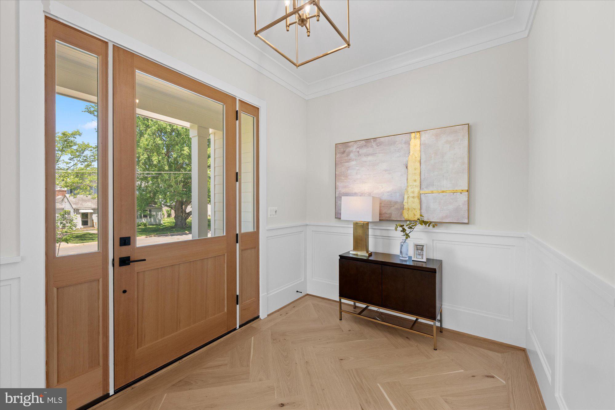 CHURCHILL - Residential