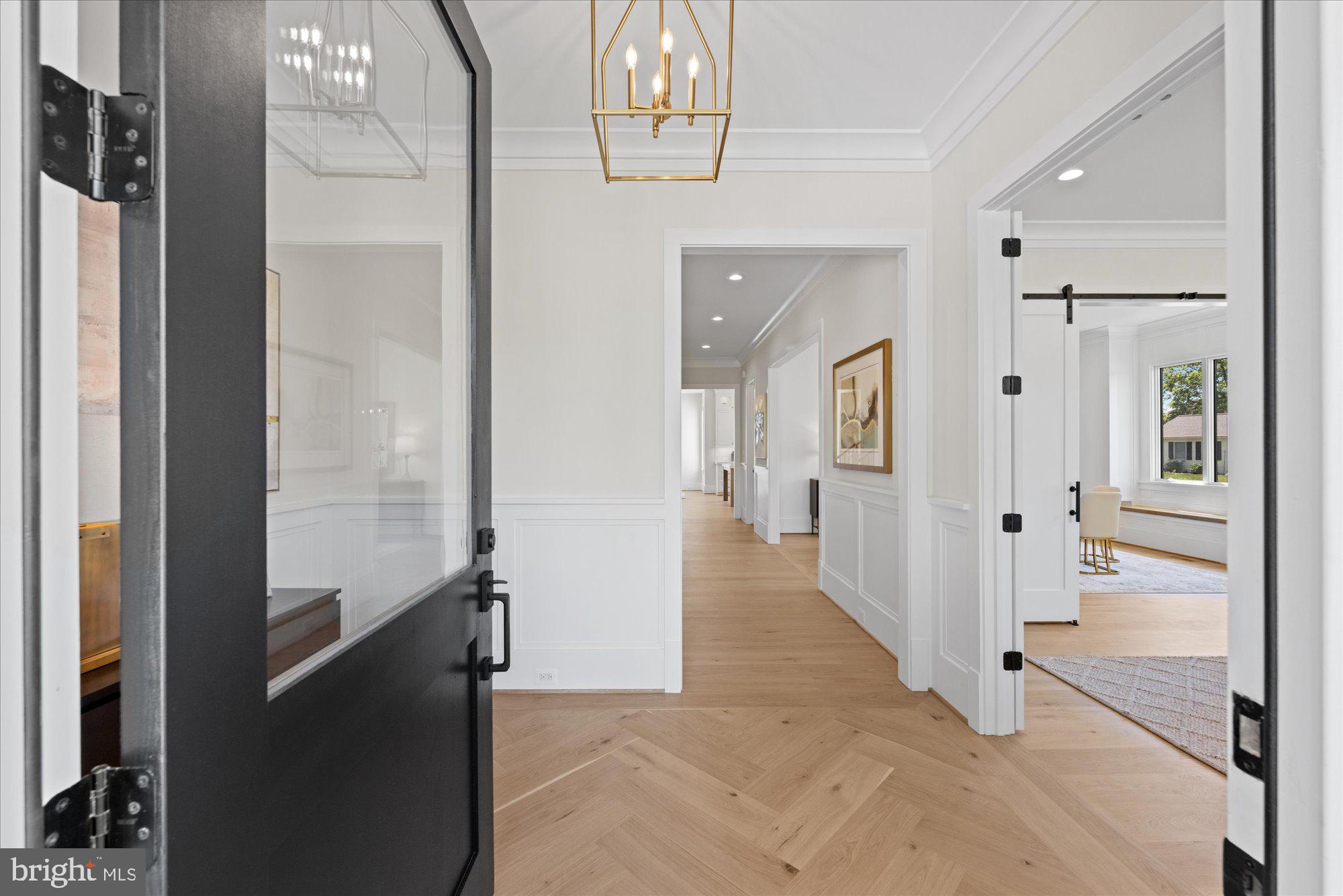 CHURCHILL - Residential