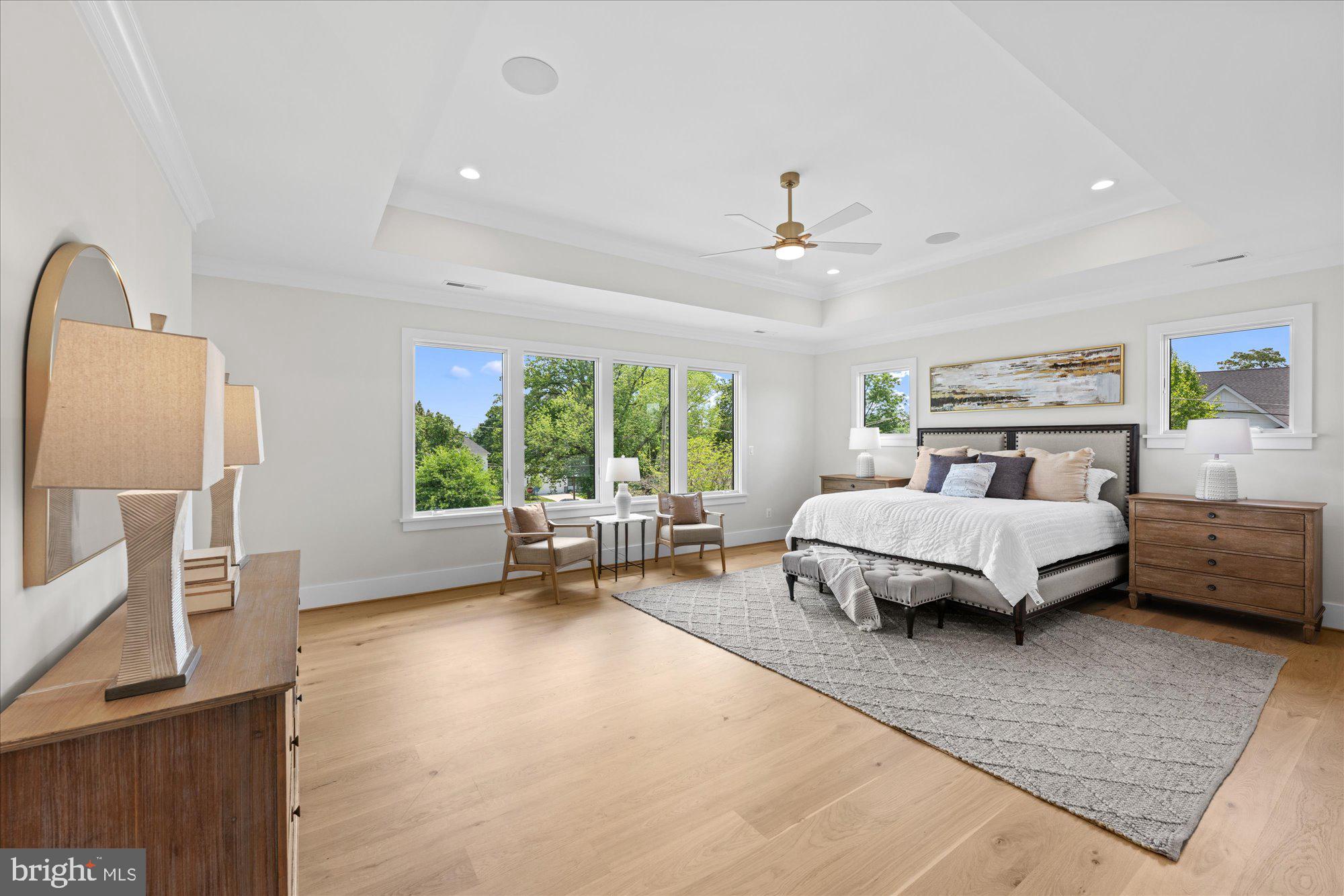CHURCHILL - Residential