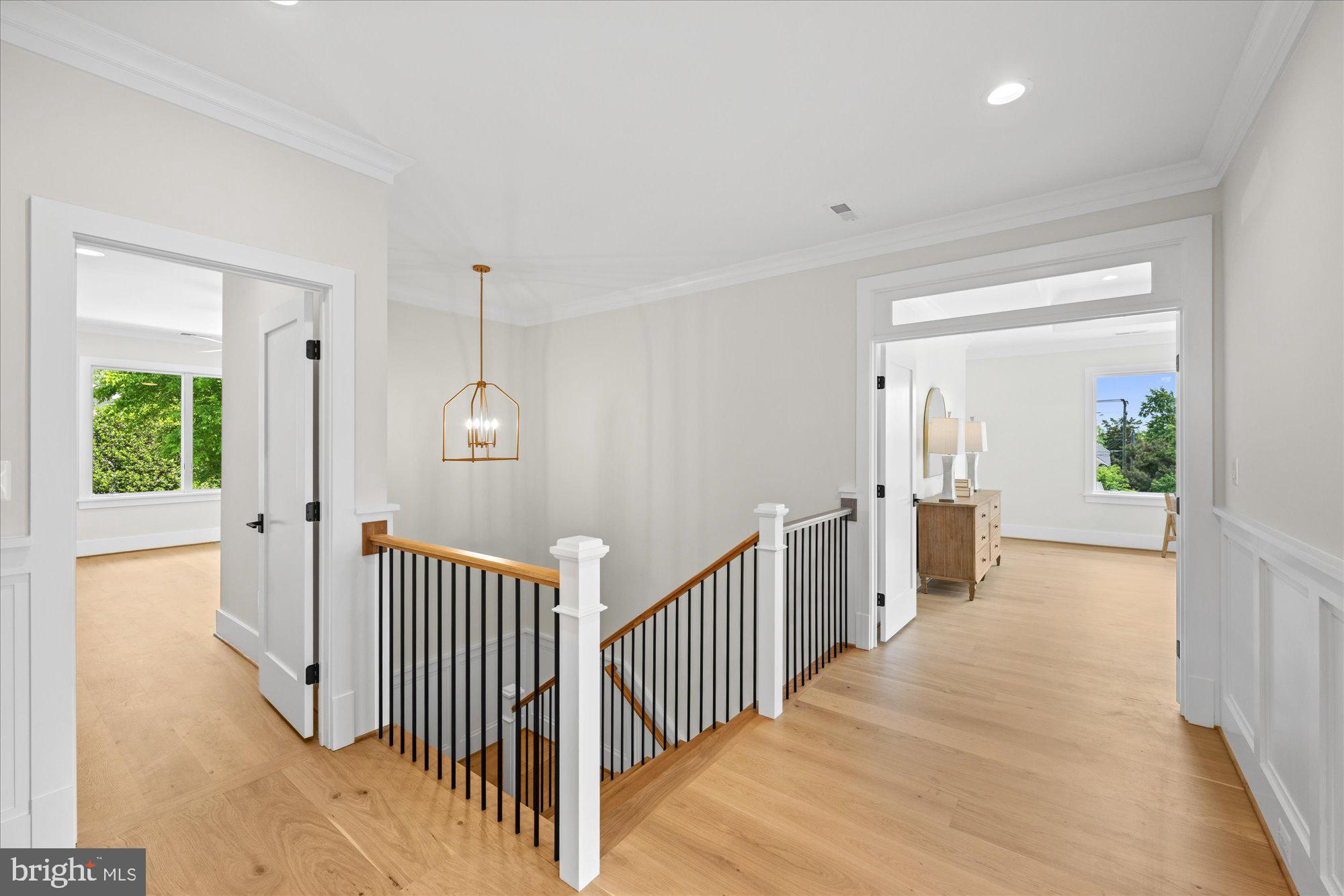 CHURCHILL - Residential