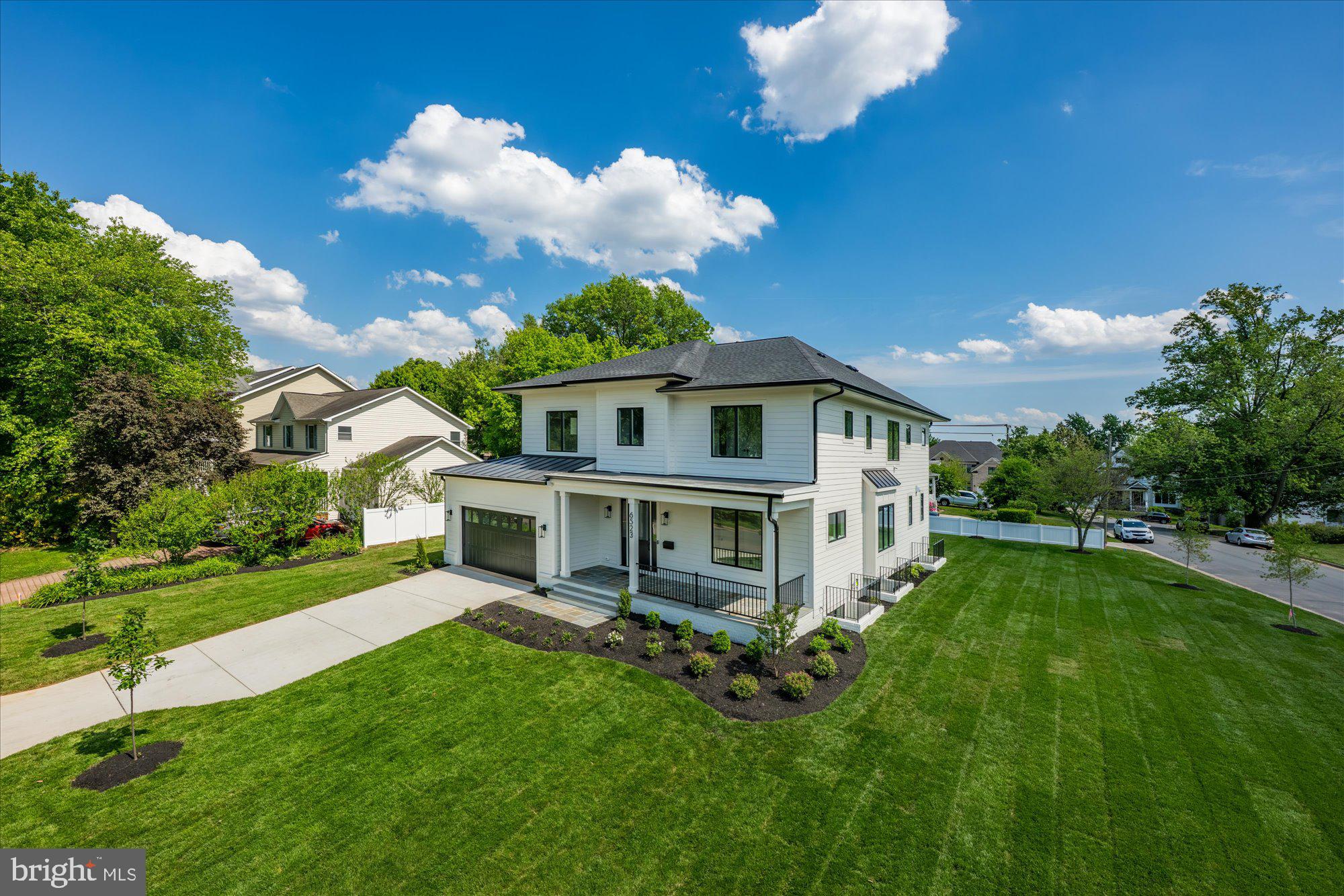 CHURCHILL - Residential
