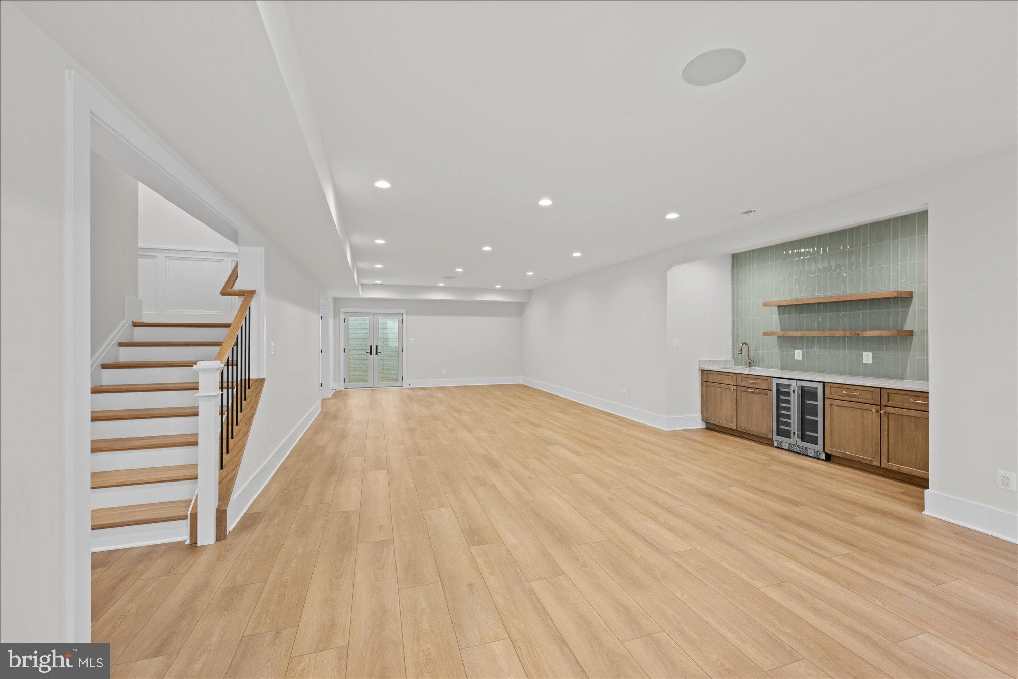 CHURCHILL - Residential