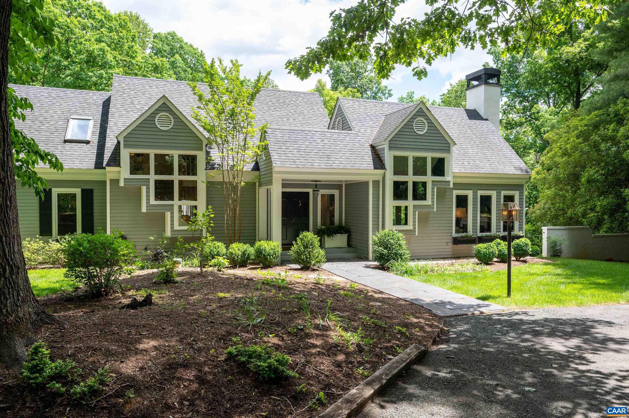 SPRING HILL - Residential