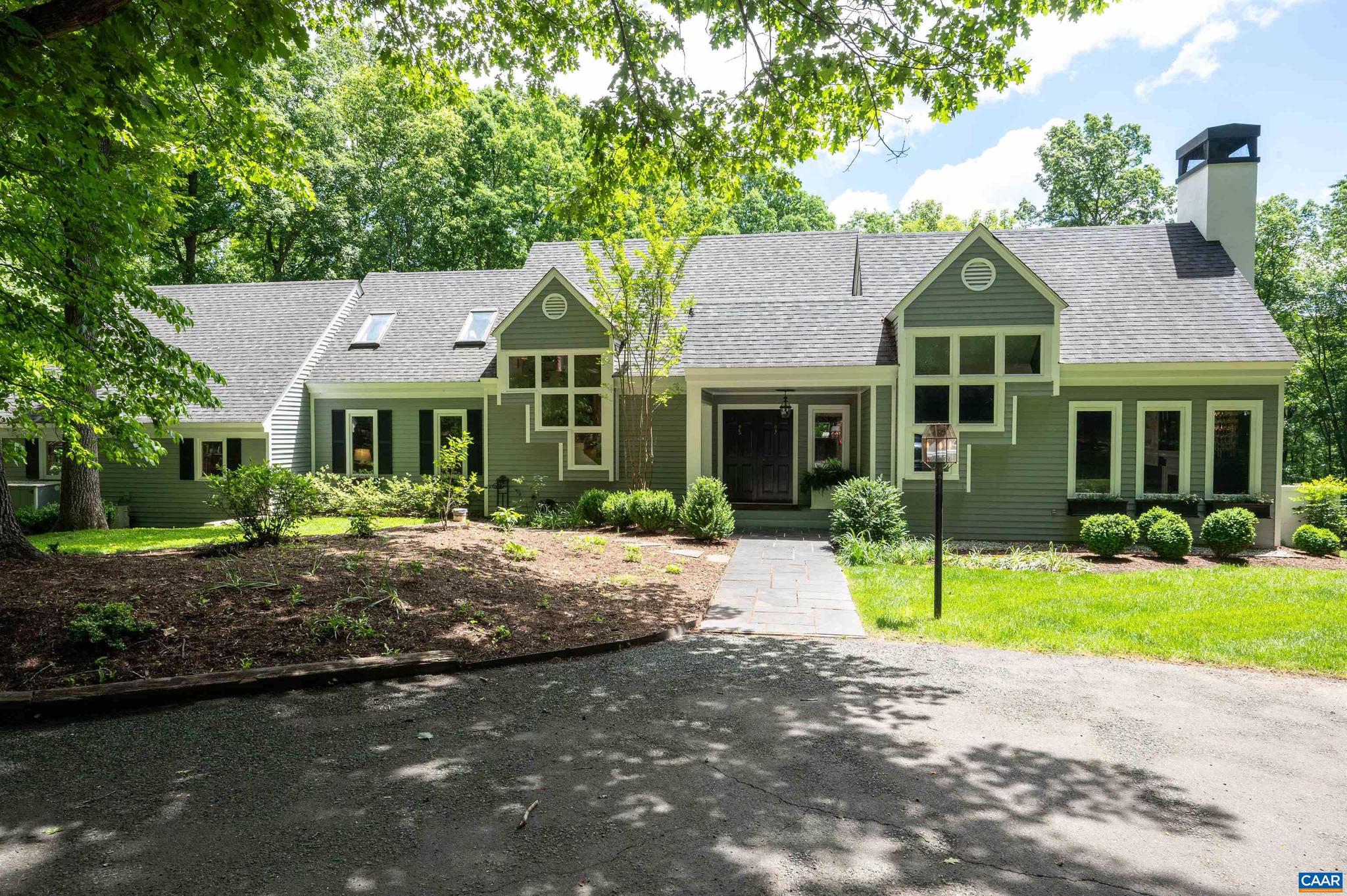 SPRING HILL - Residential