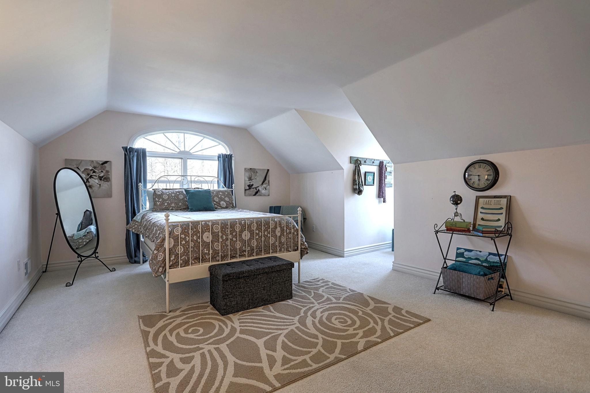 LAKE MEADE - Residential