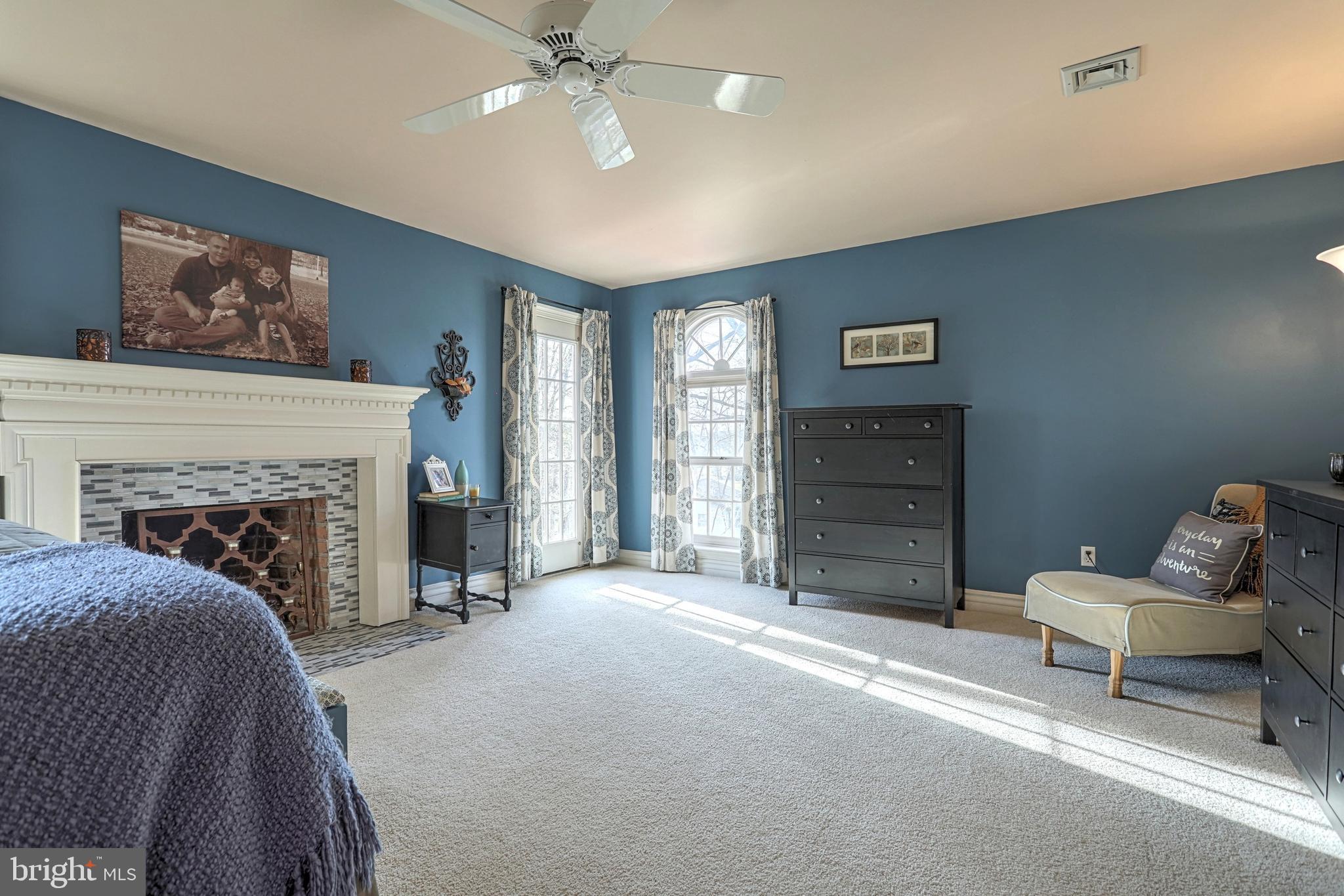 LAKE MEADE - Residential