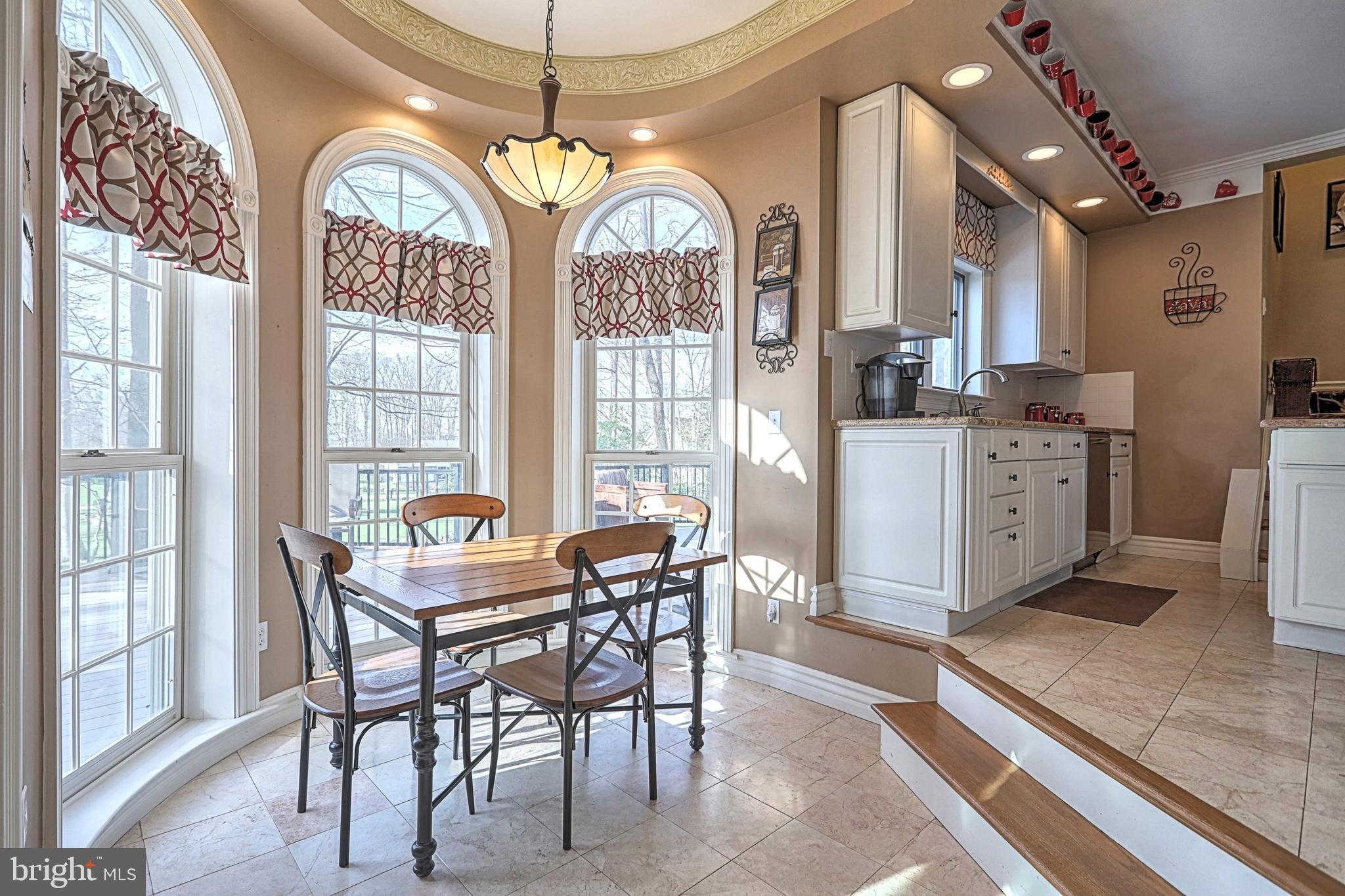 LAKE MEADE - Residential