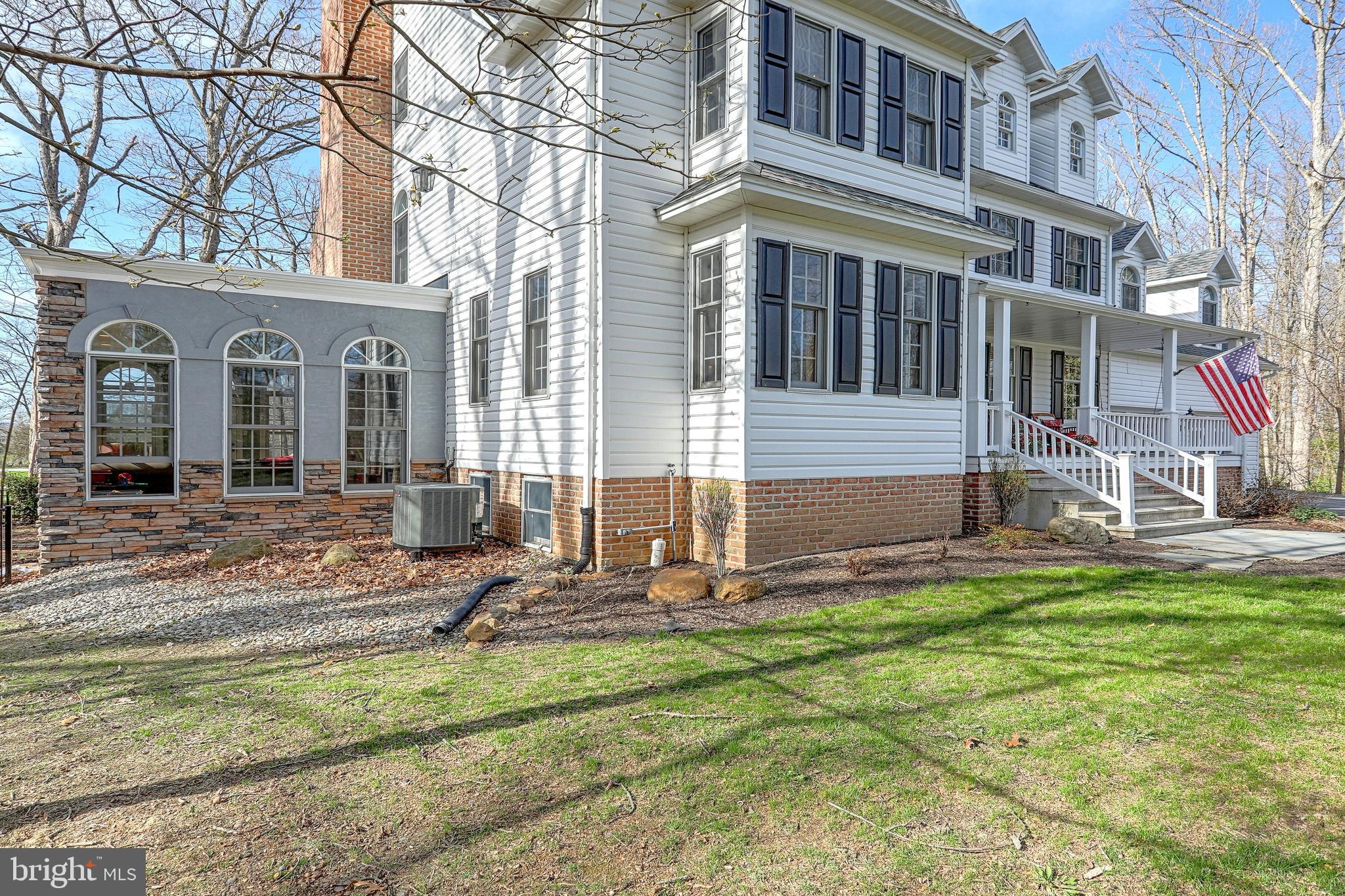 LAKE MEADE - Residential