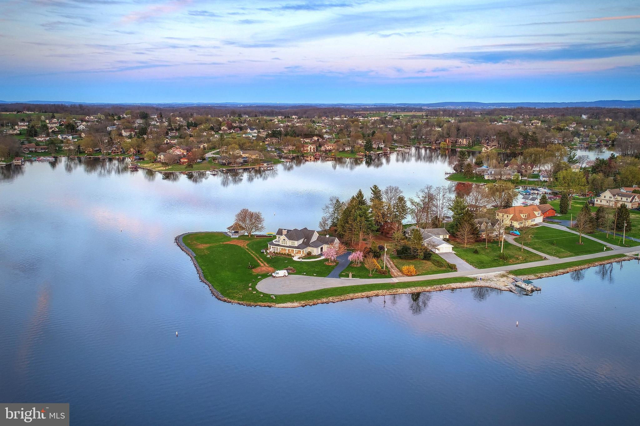 LAKE MEADE - Residential