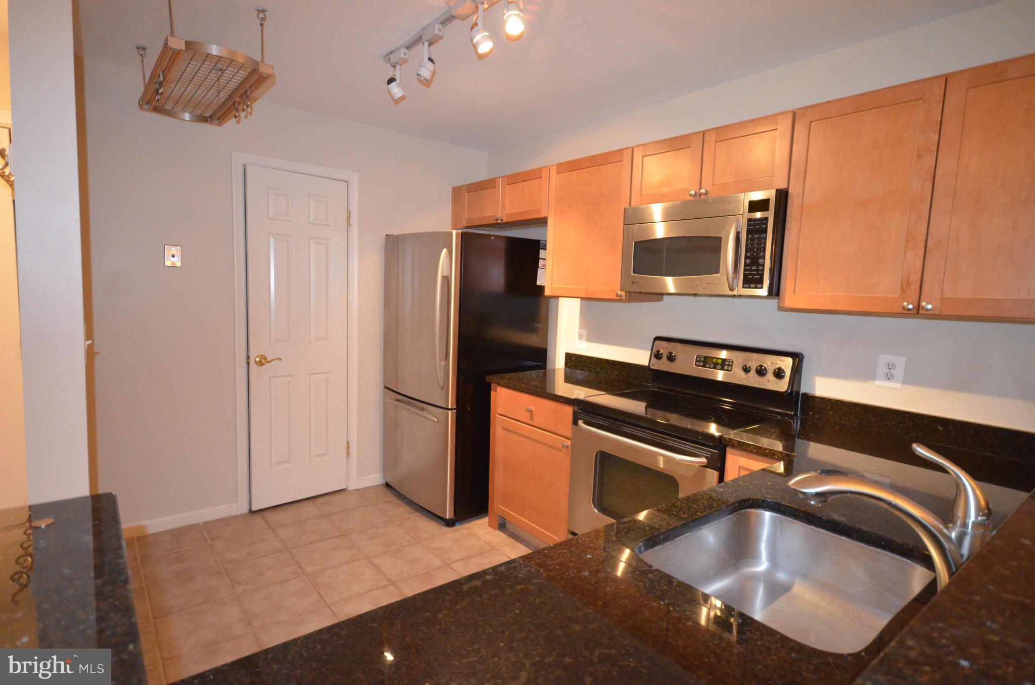 SPOUT RUN TERRACE - Residential Lease