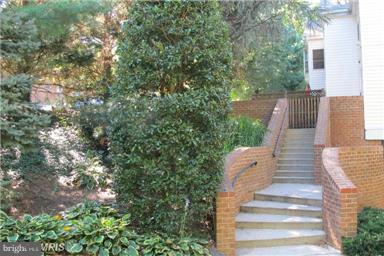 SPOUT RUN TERRACE - Residential Lease