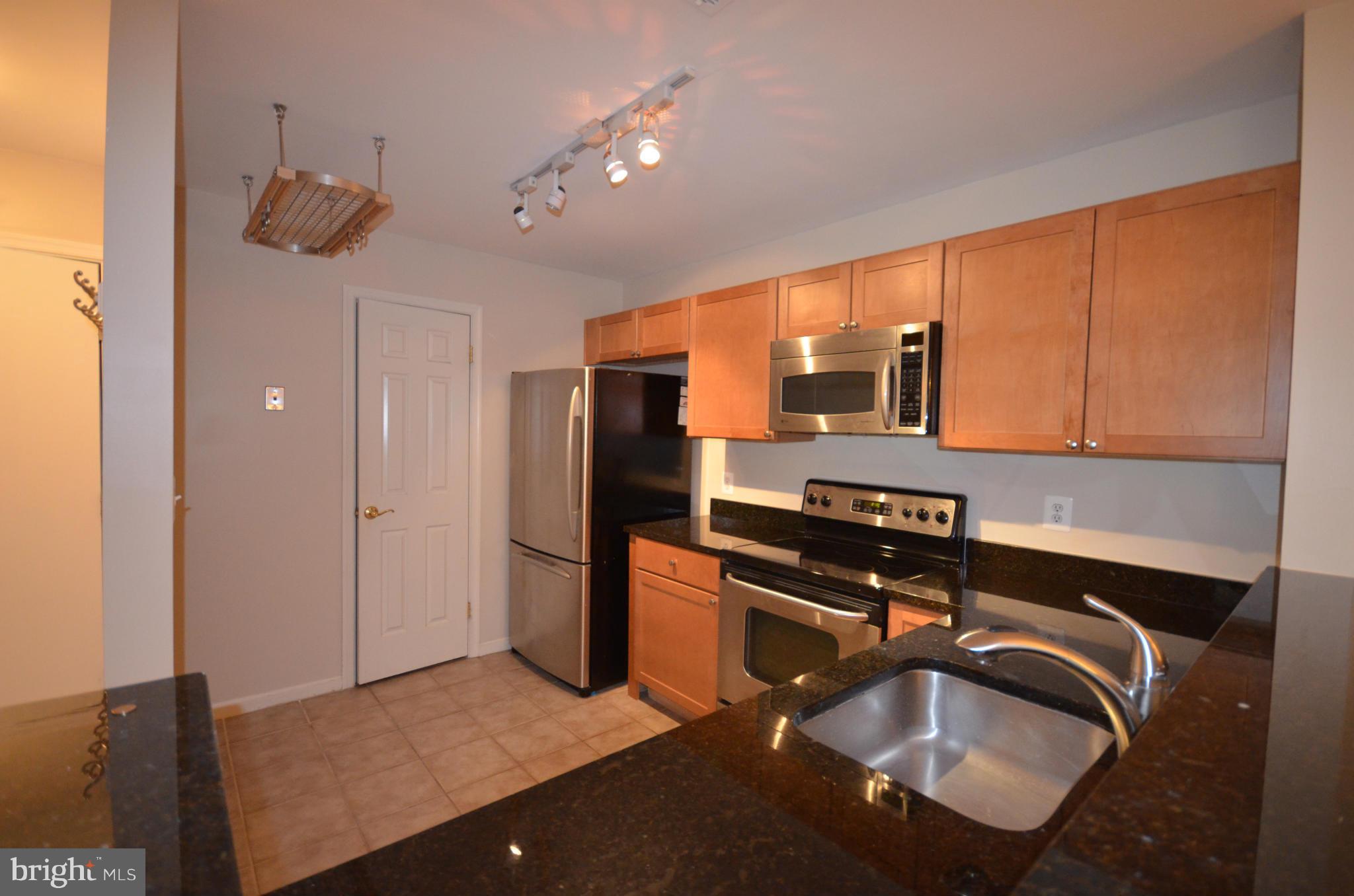 SPOUT RUN TERRACE - Residential Lease