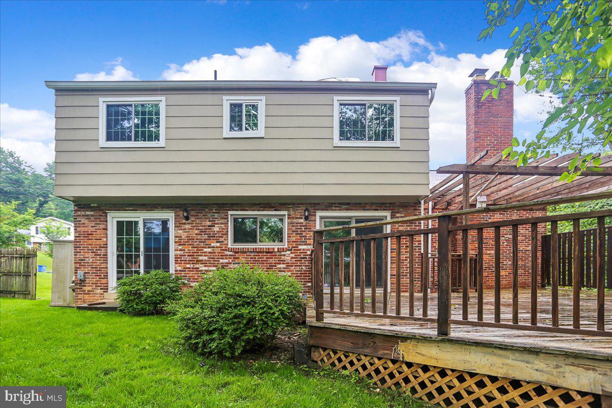 KEMP MILL ESTATES - Residential
