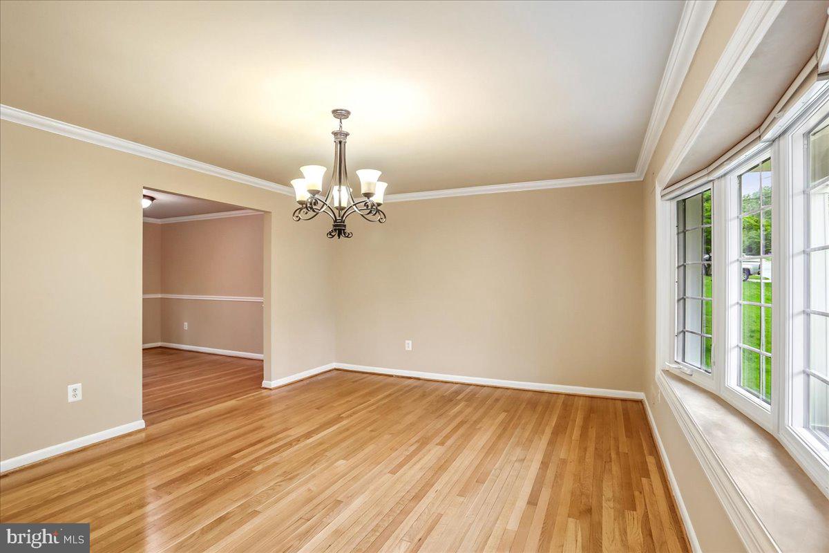 KEMP MILL ESTATES - Residential