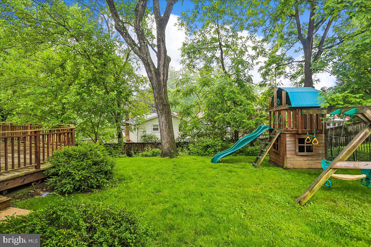 KEMP MILL ESTATES - Residential