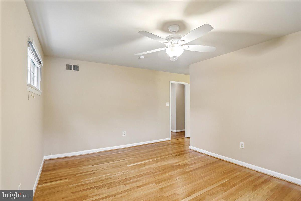 KEMP MILL ESTATES - Residential