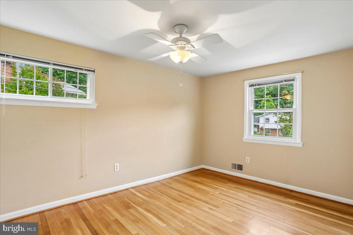 KEMP MILL ESTATES - Residential