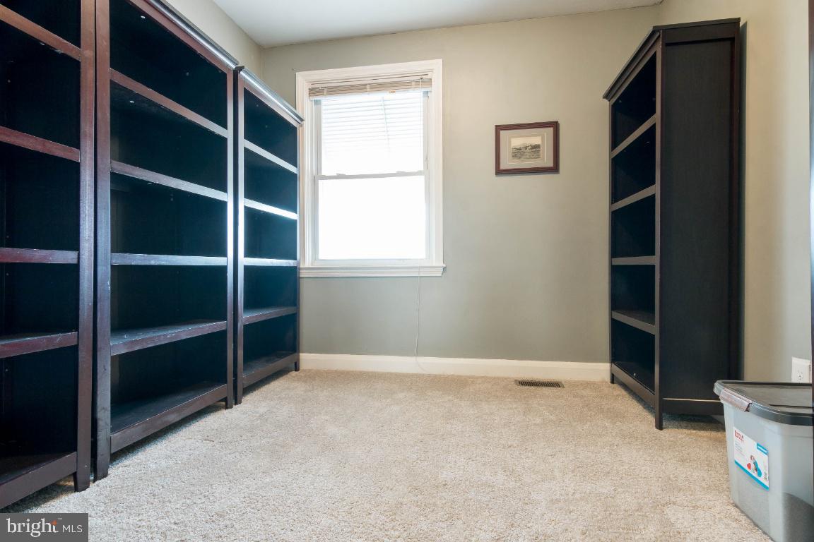 NORTHWOOD - Residential