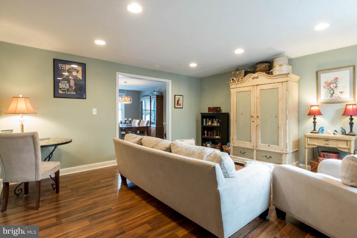 NORTHWOOD - Residential