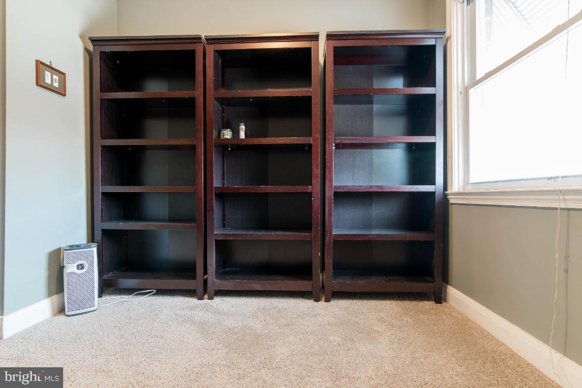 NORTHWOOD - Residential