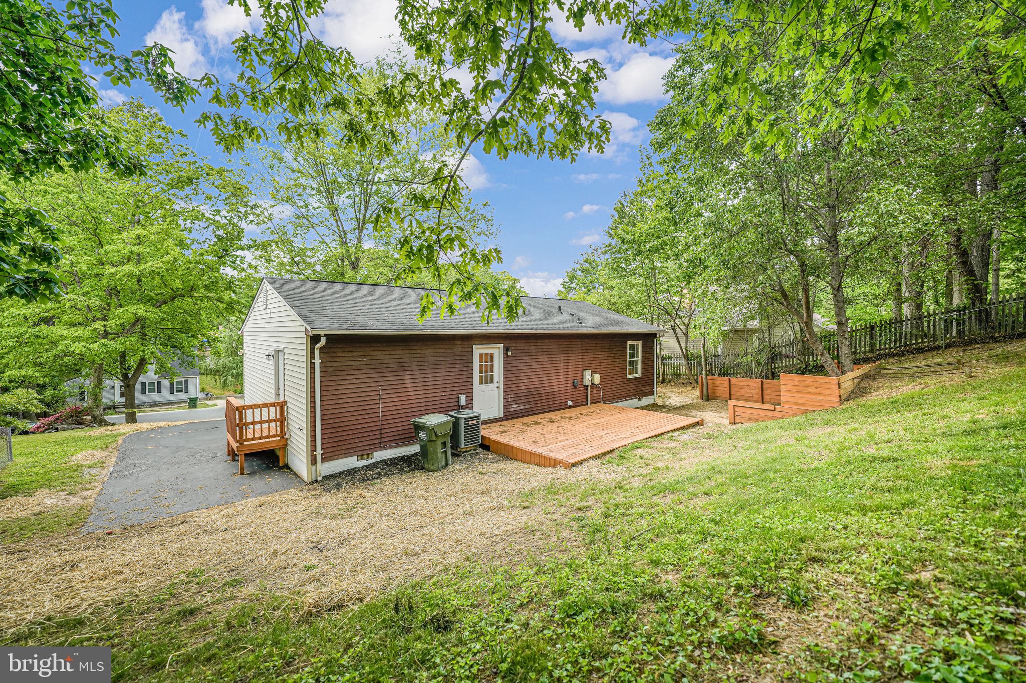 HICKORY RIDGE - Residential