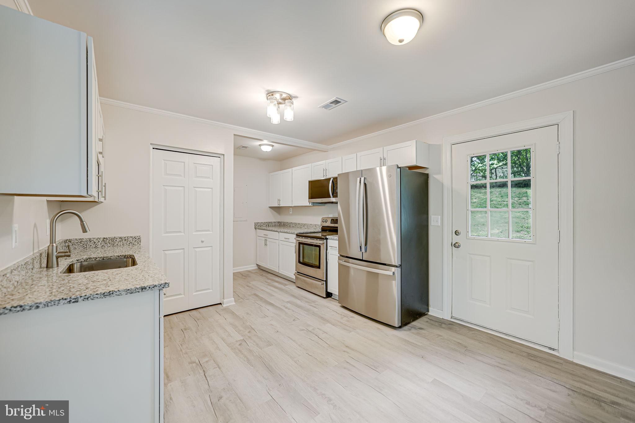 HICKORY RIDGE - Residential