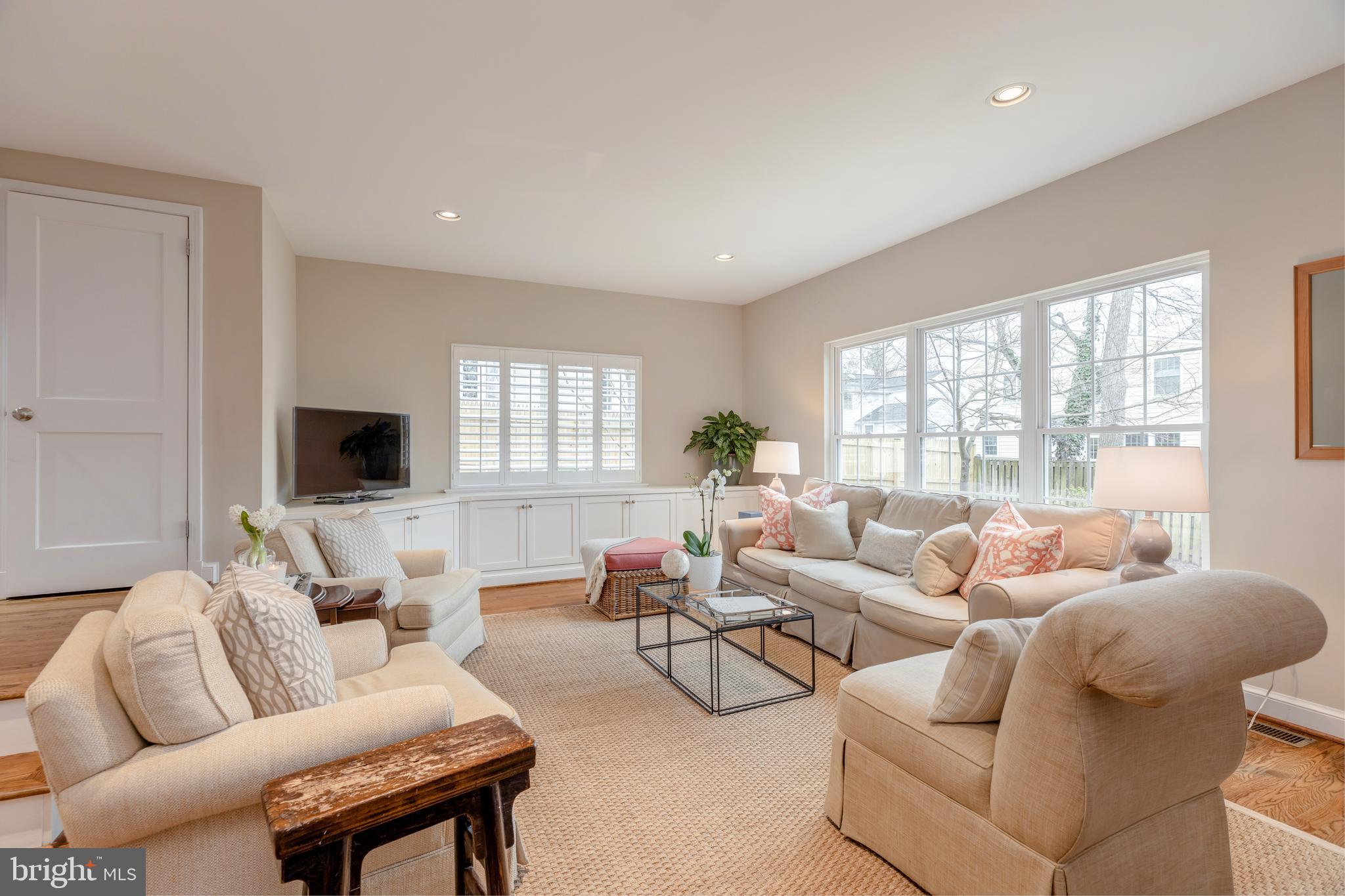 GREENACRES - Residential