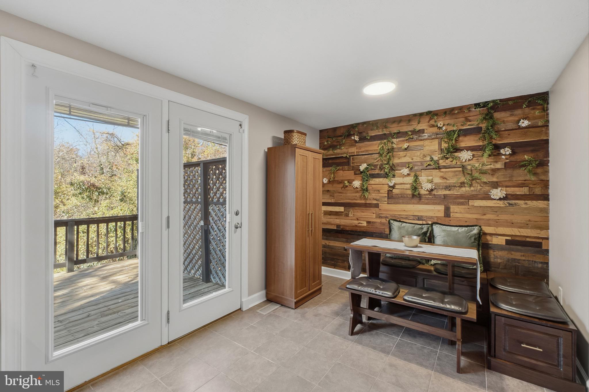 THE BLUFFS AT DEEP CREEK - Residential