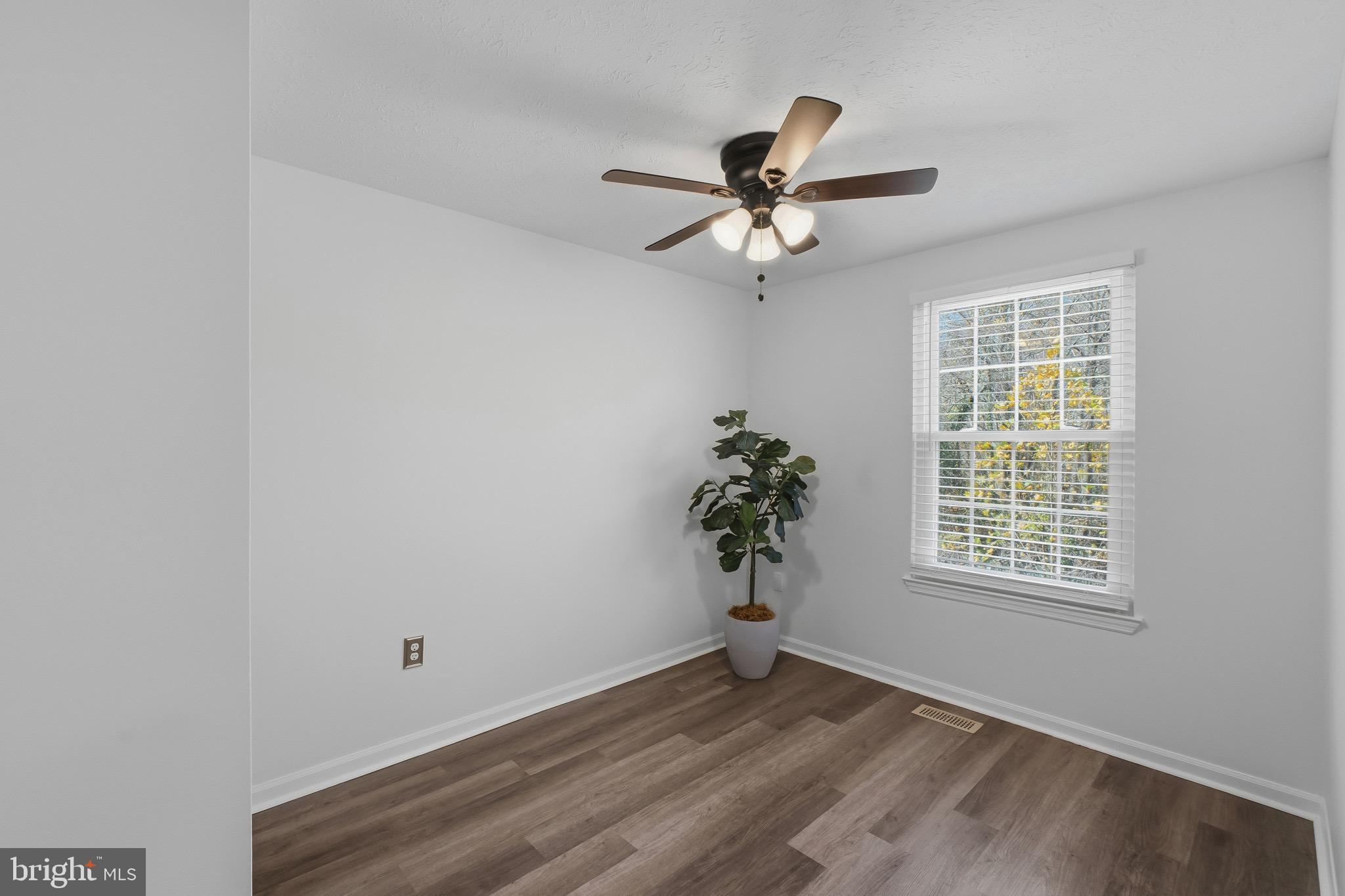 THE BLUFFS AT DEEP CREEK - Residential