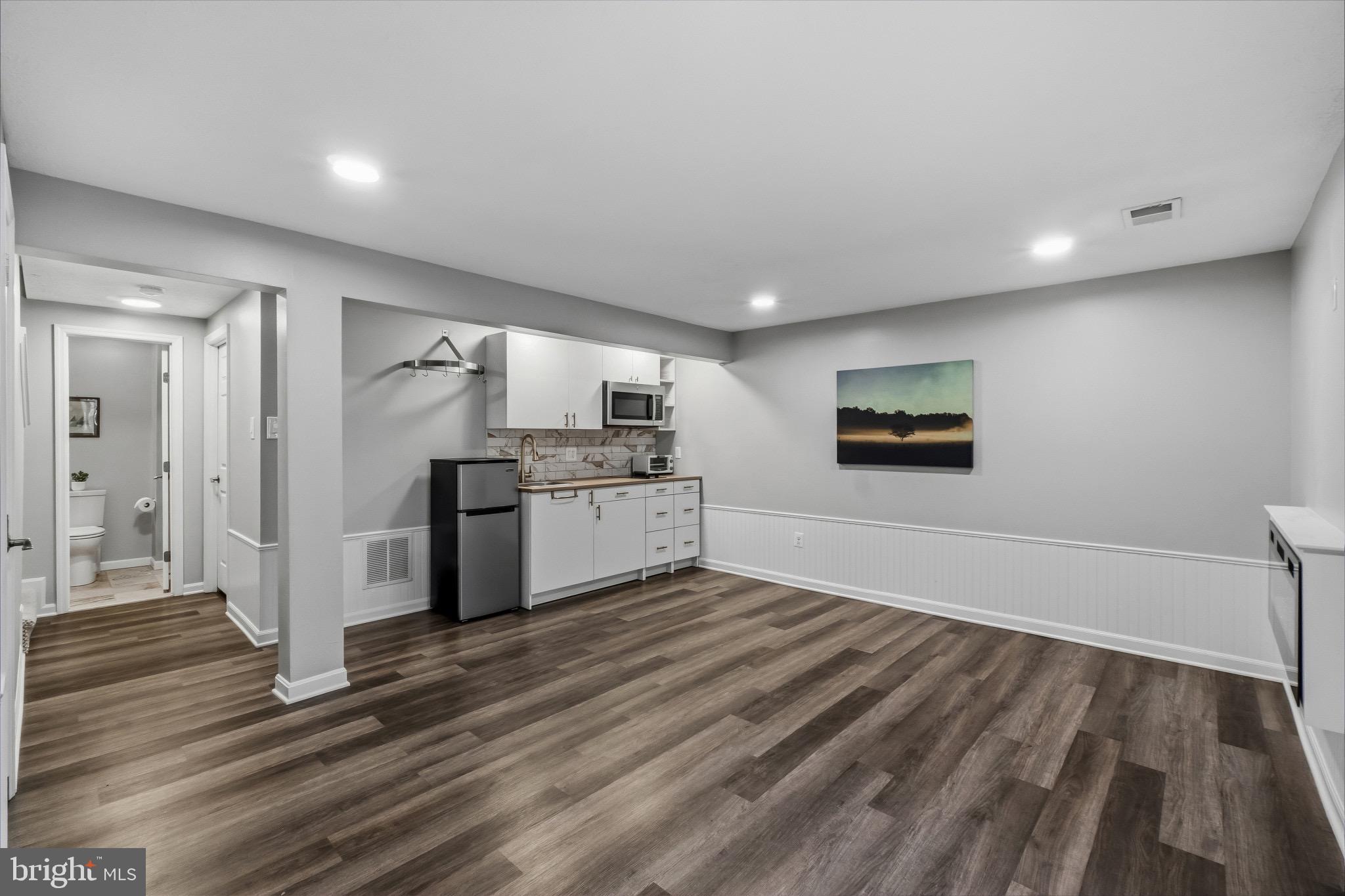 THE BLUFFS AT DEEP CREEK - Residential