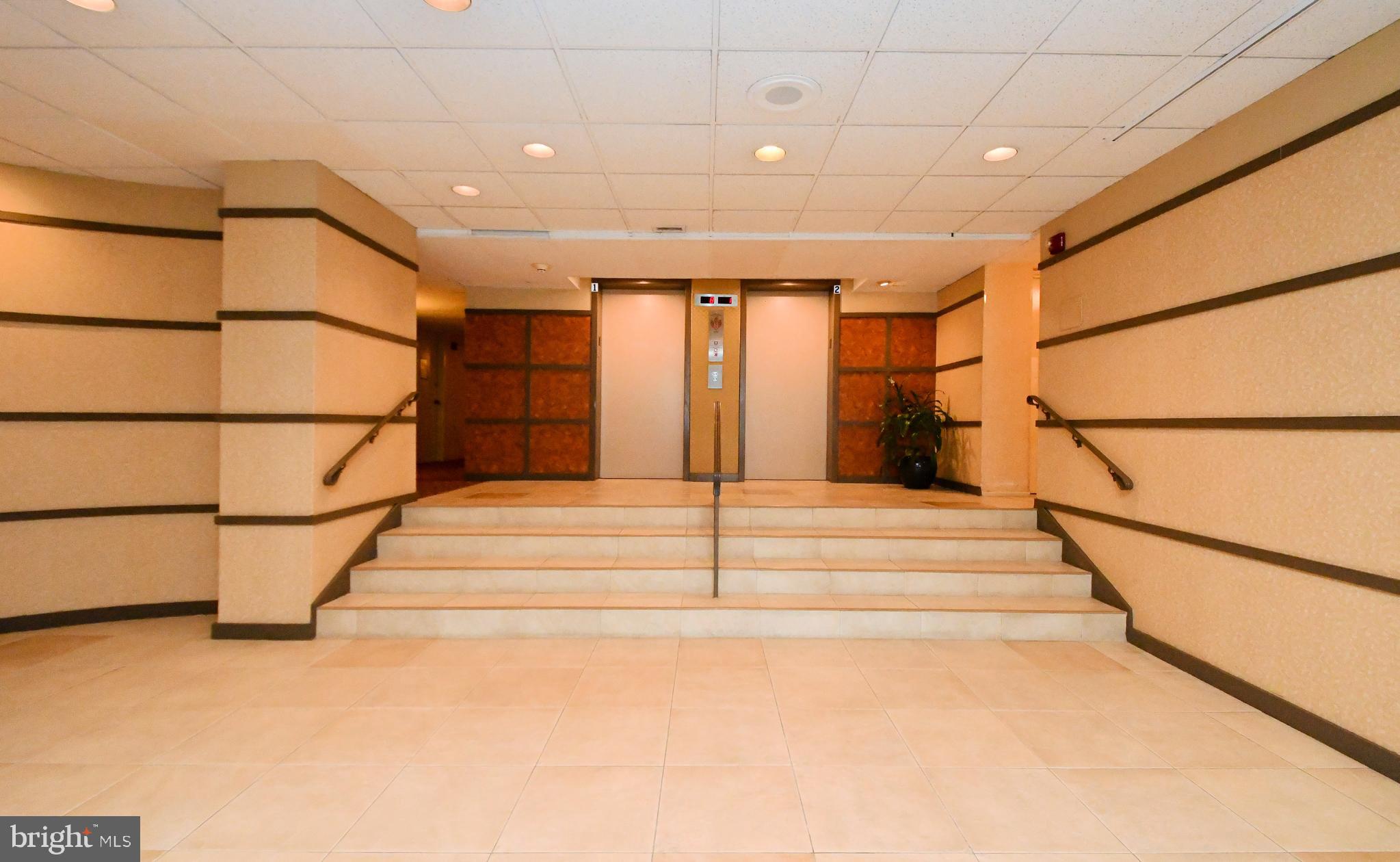 PLYMOUTH HILLS - Residential