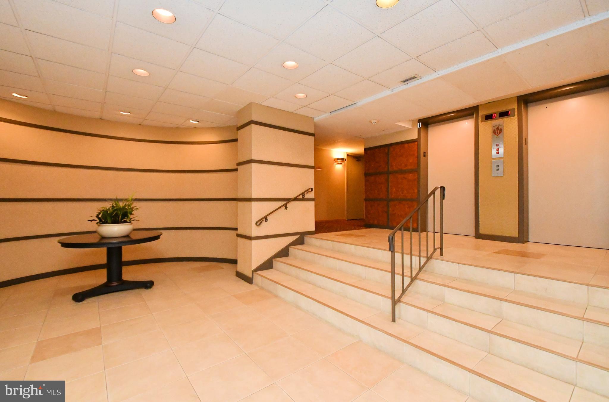 PLYMOUTH HILLS - Residential