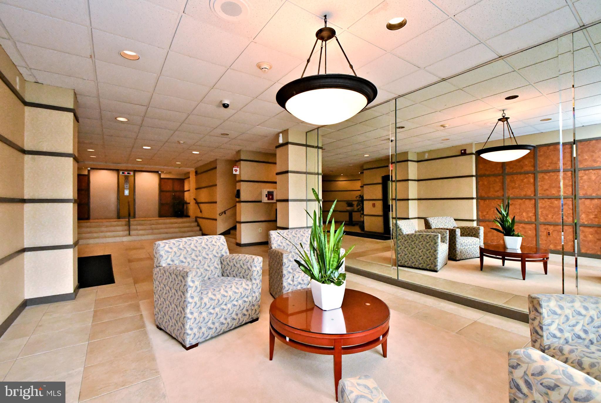 PLYMOUTH HILLS - Residential