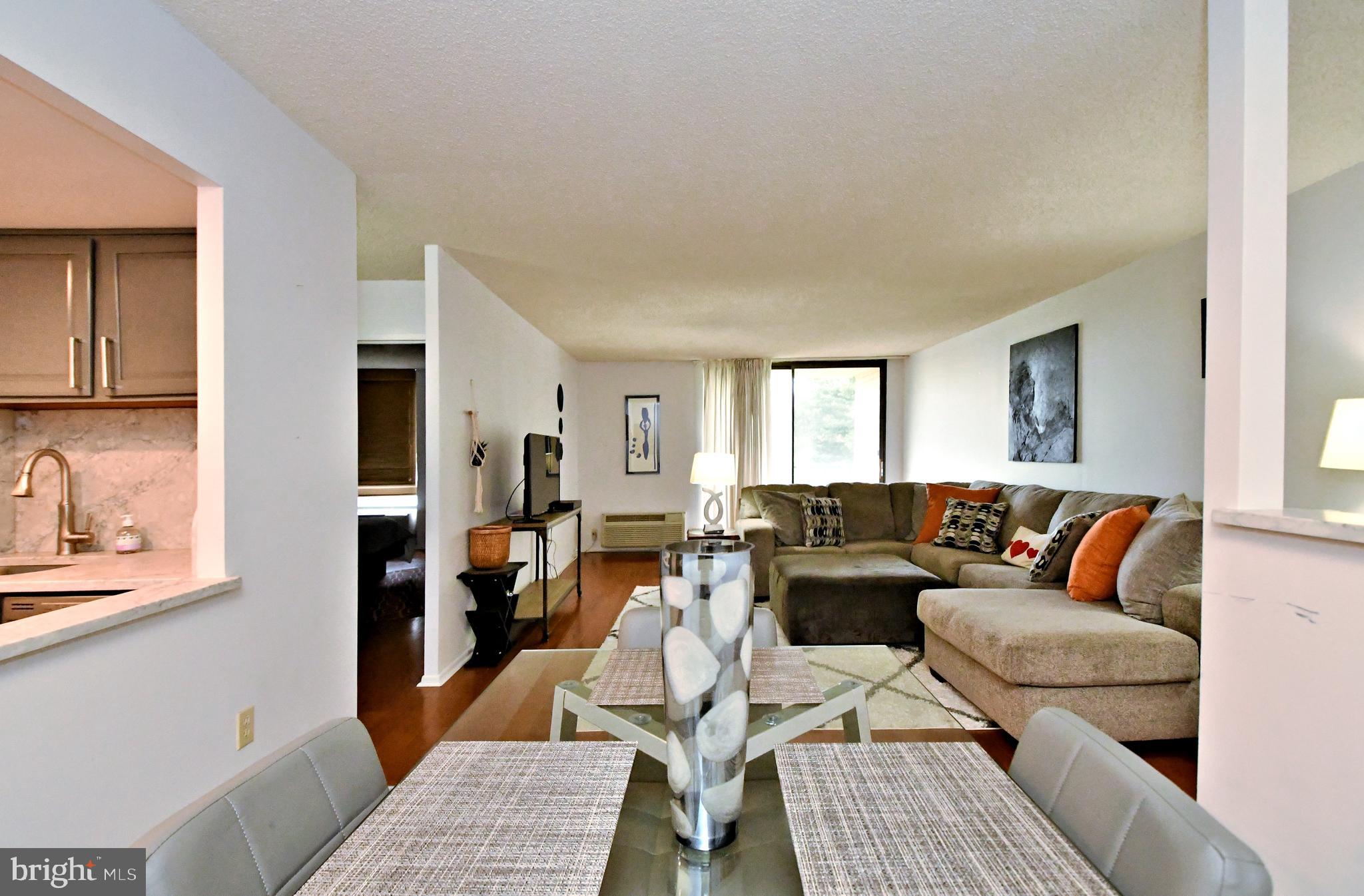 PLYMOUTH HILLS - Residential