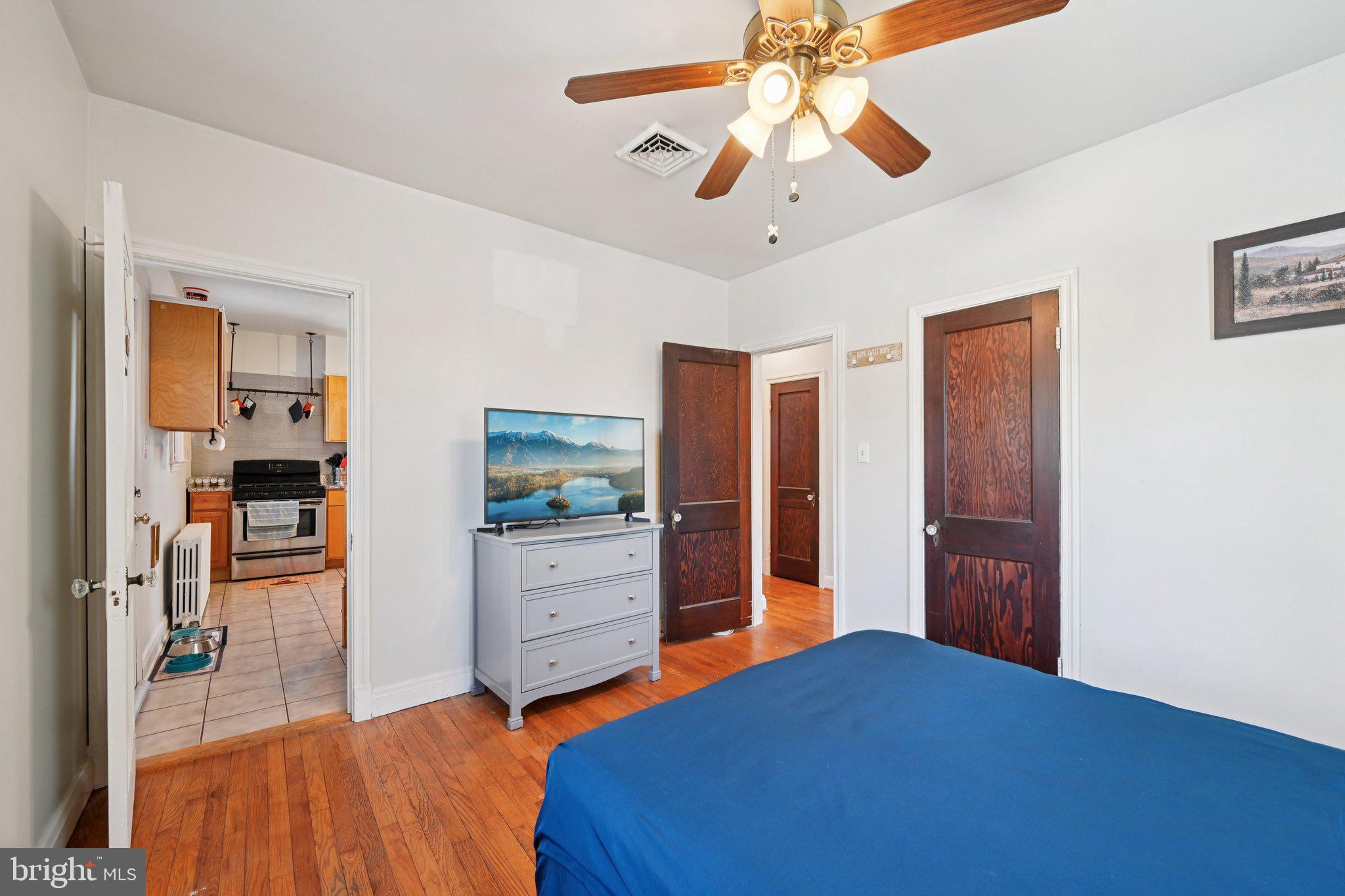 WOODSIDE - Residential