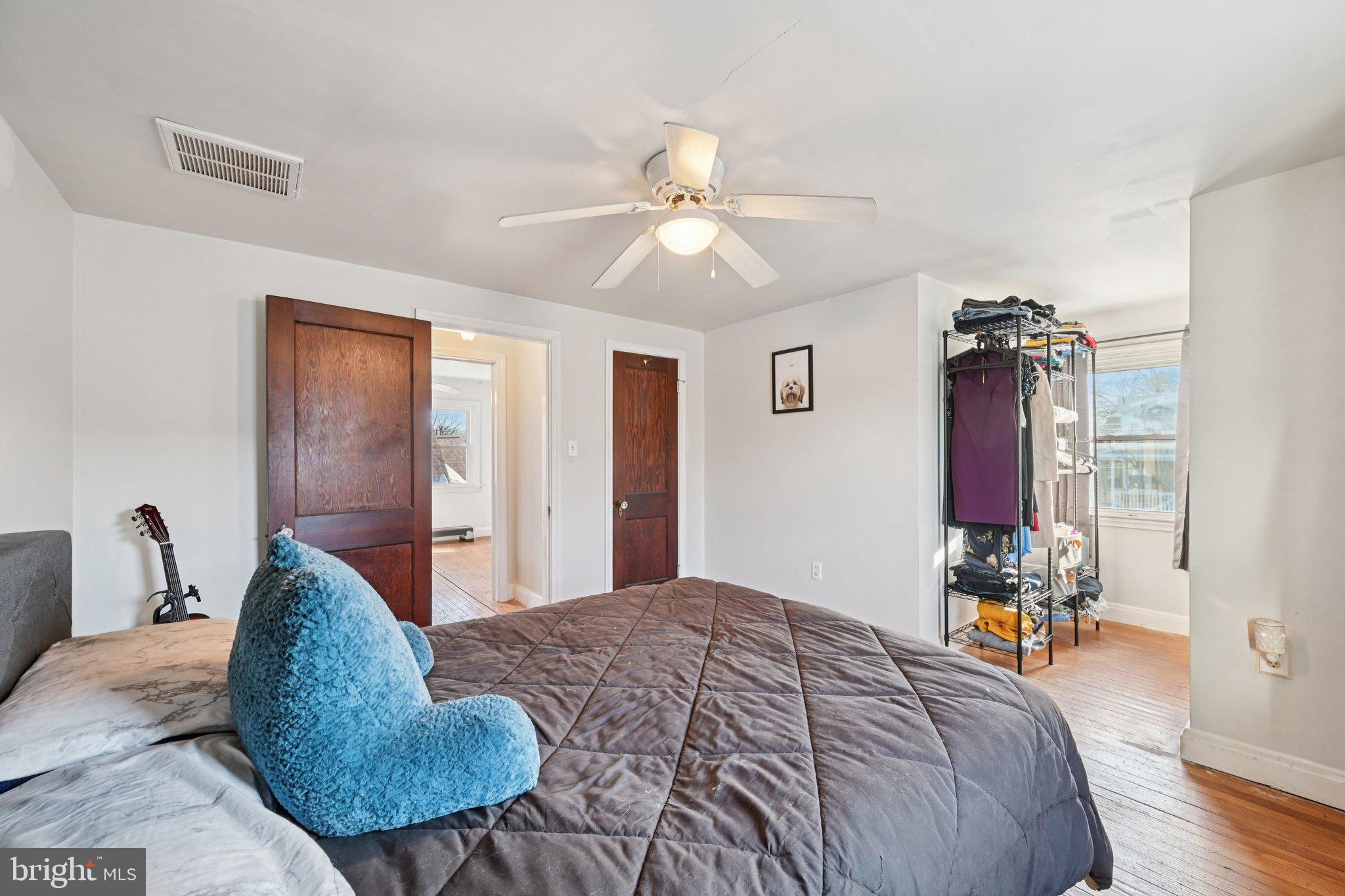 WOODSIDE - Residential